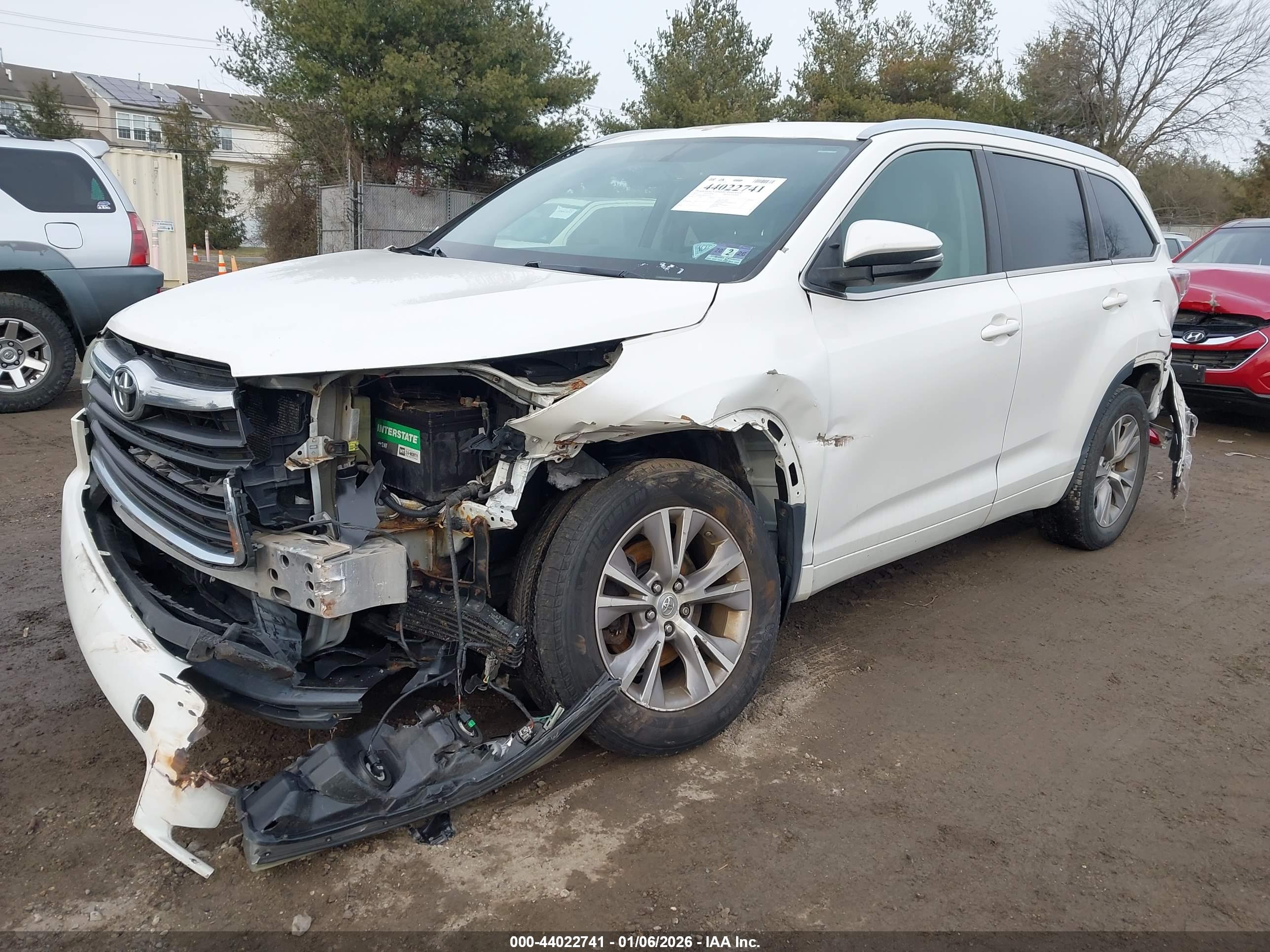 TOYOTA HIGHLANDER image 2