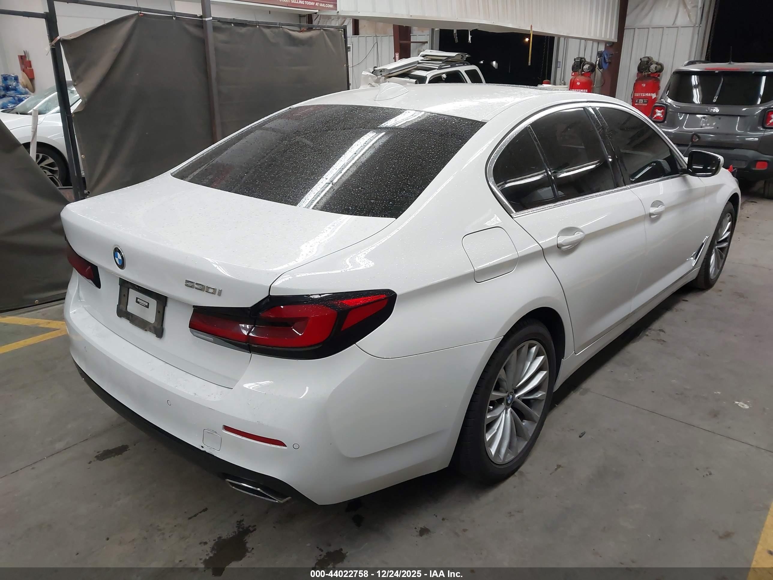 BMW 530 image 4