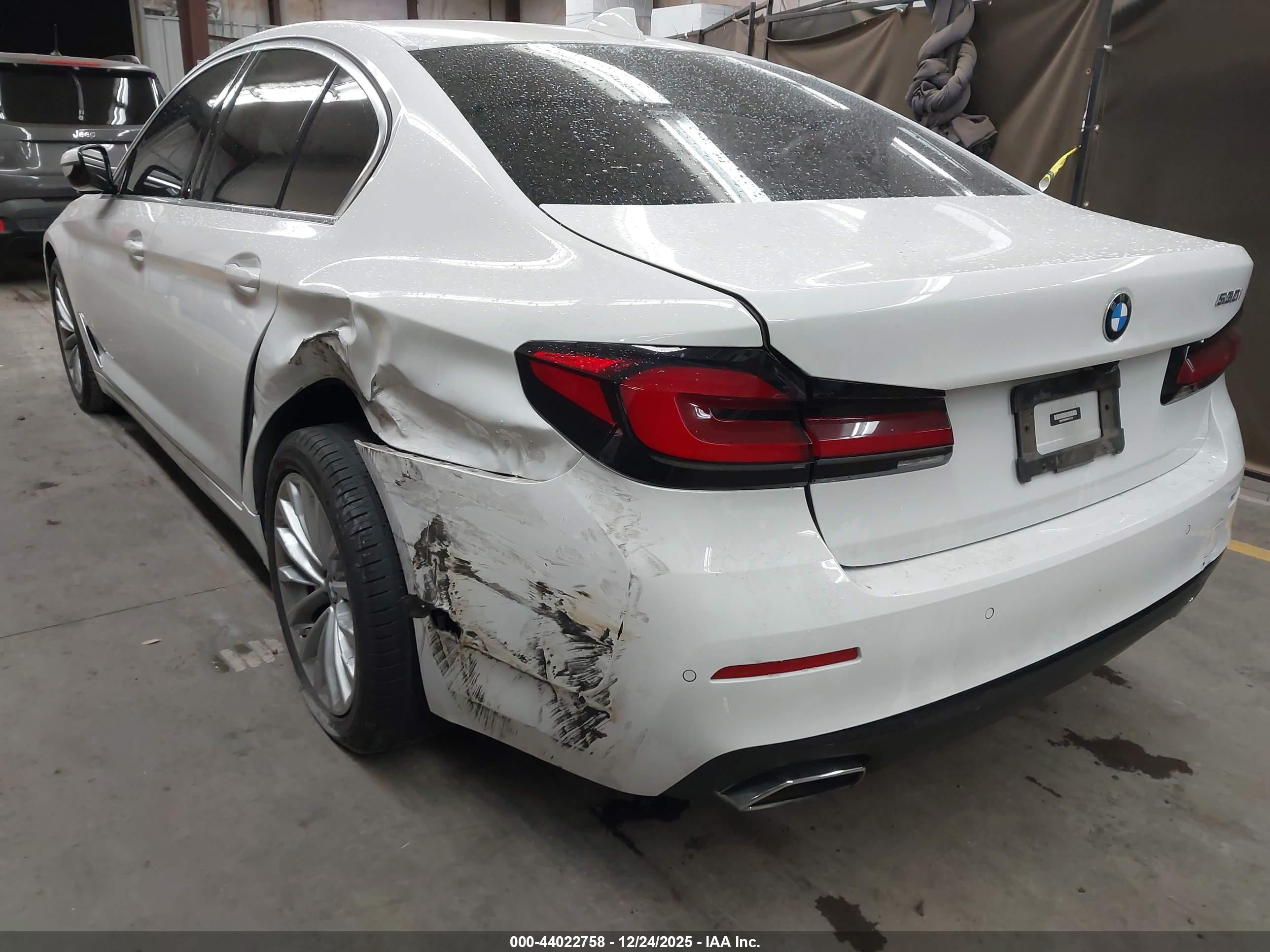 BMW 530 image 6