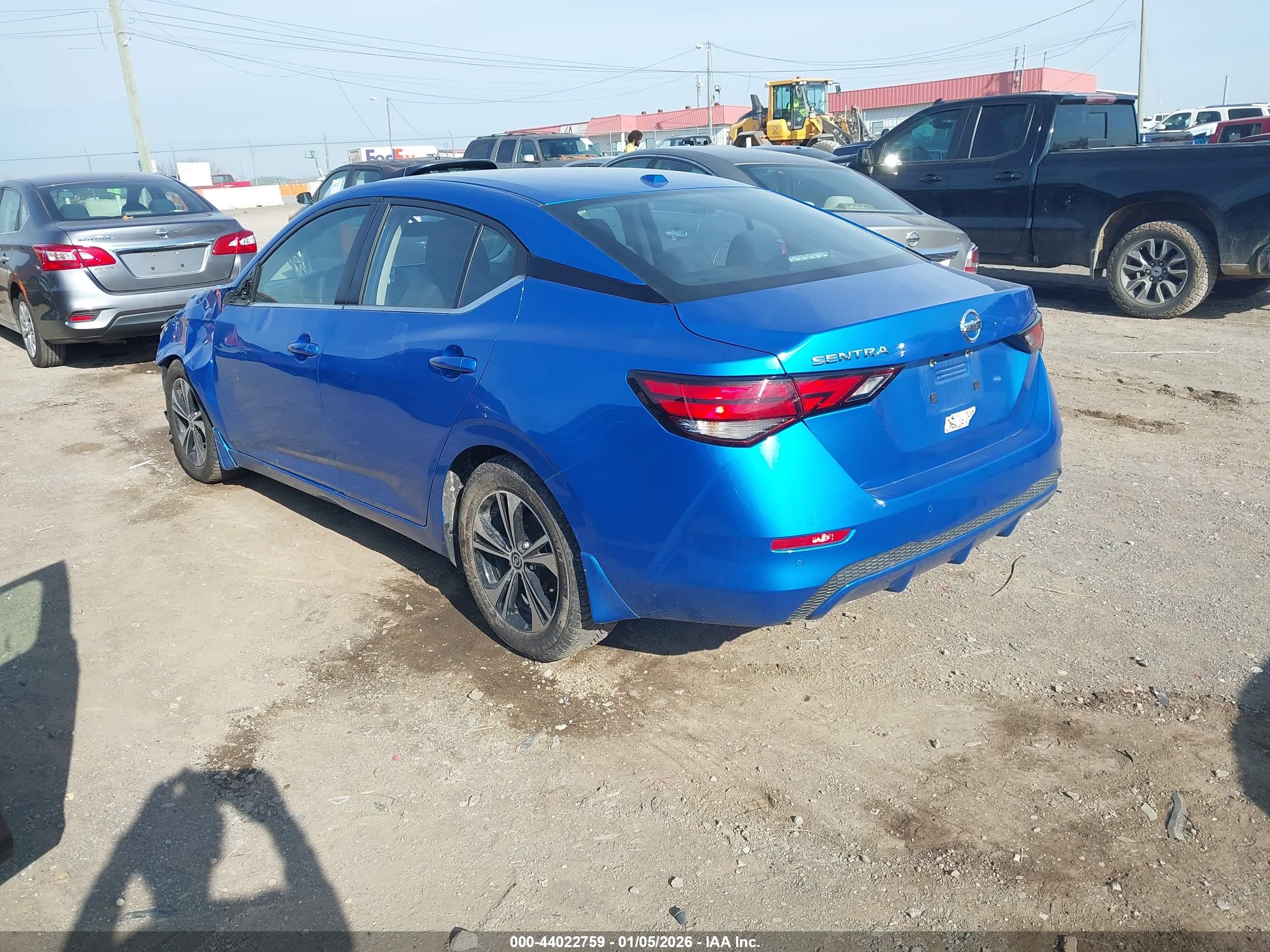 NISSAN SENTRA image 3