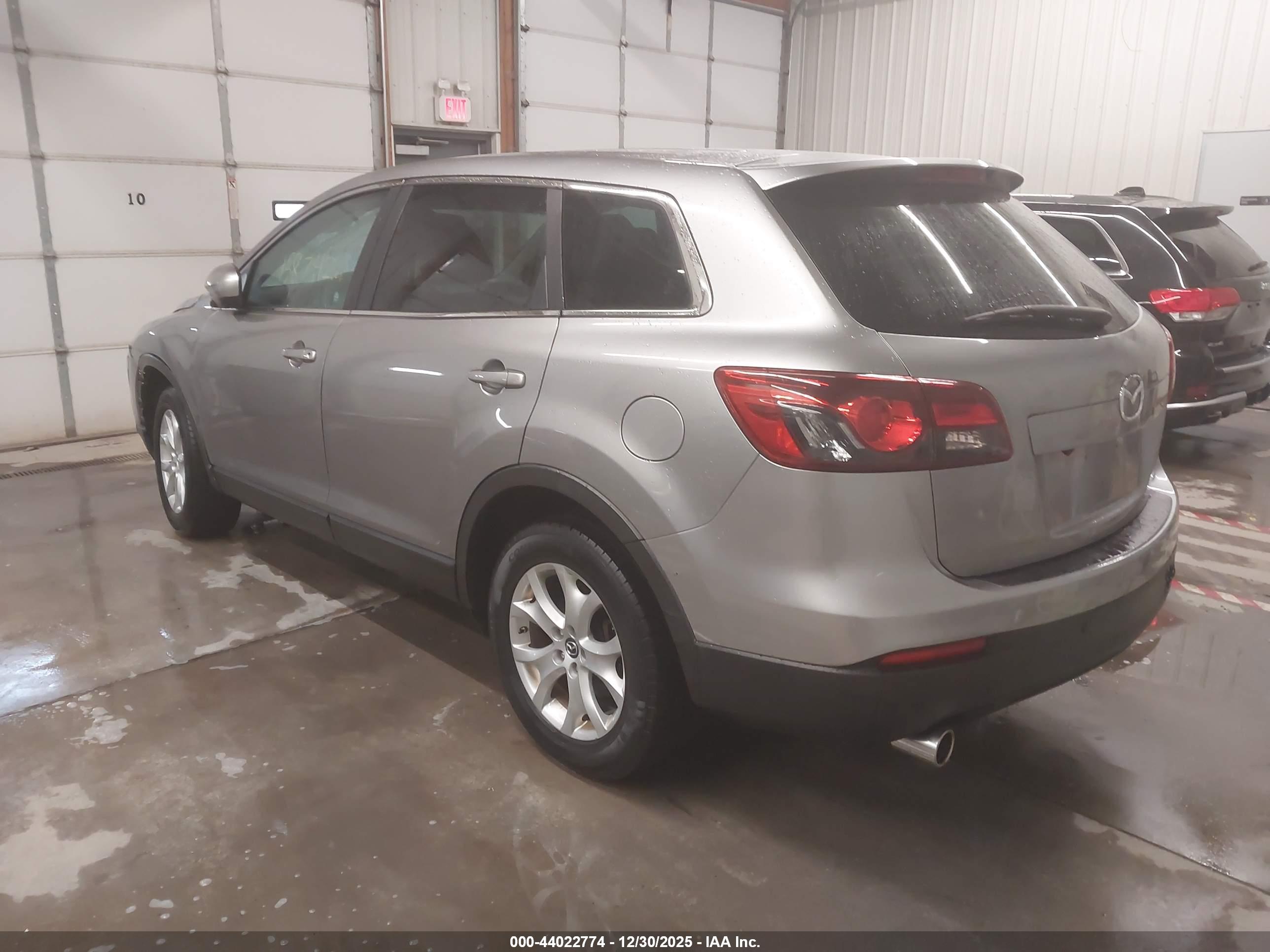 MAZDA CX-9 image 3