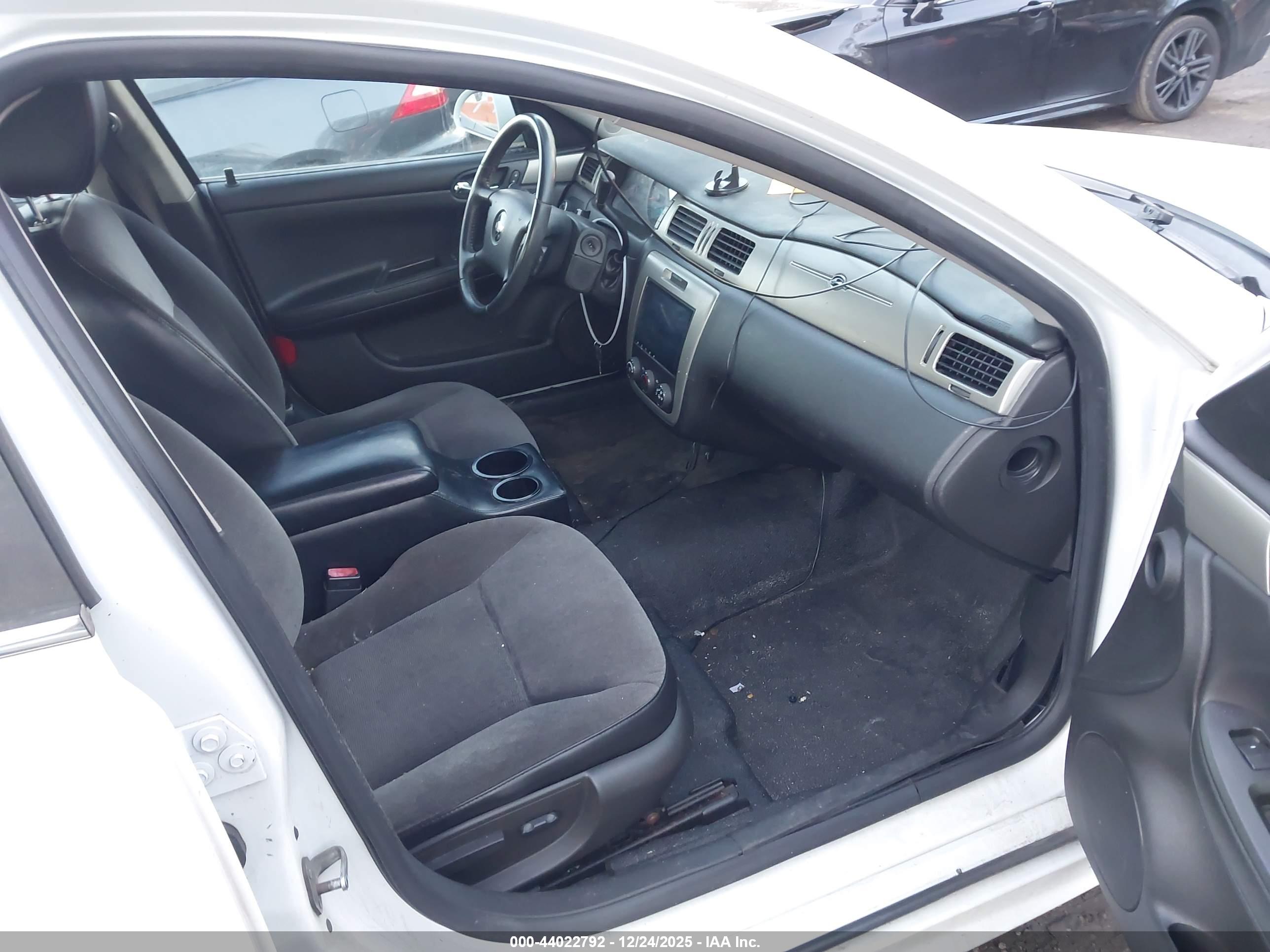 CHEVROLET IMPALA image 5