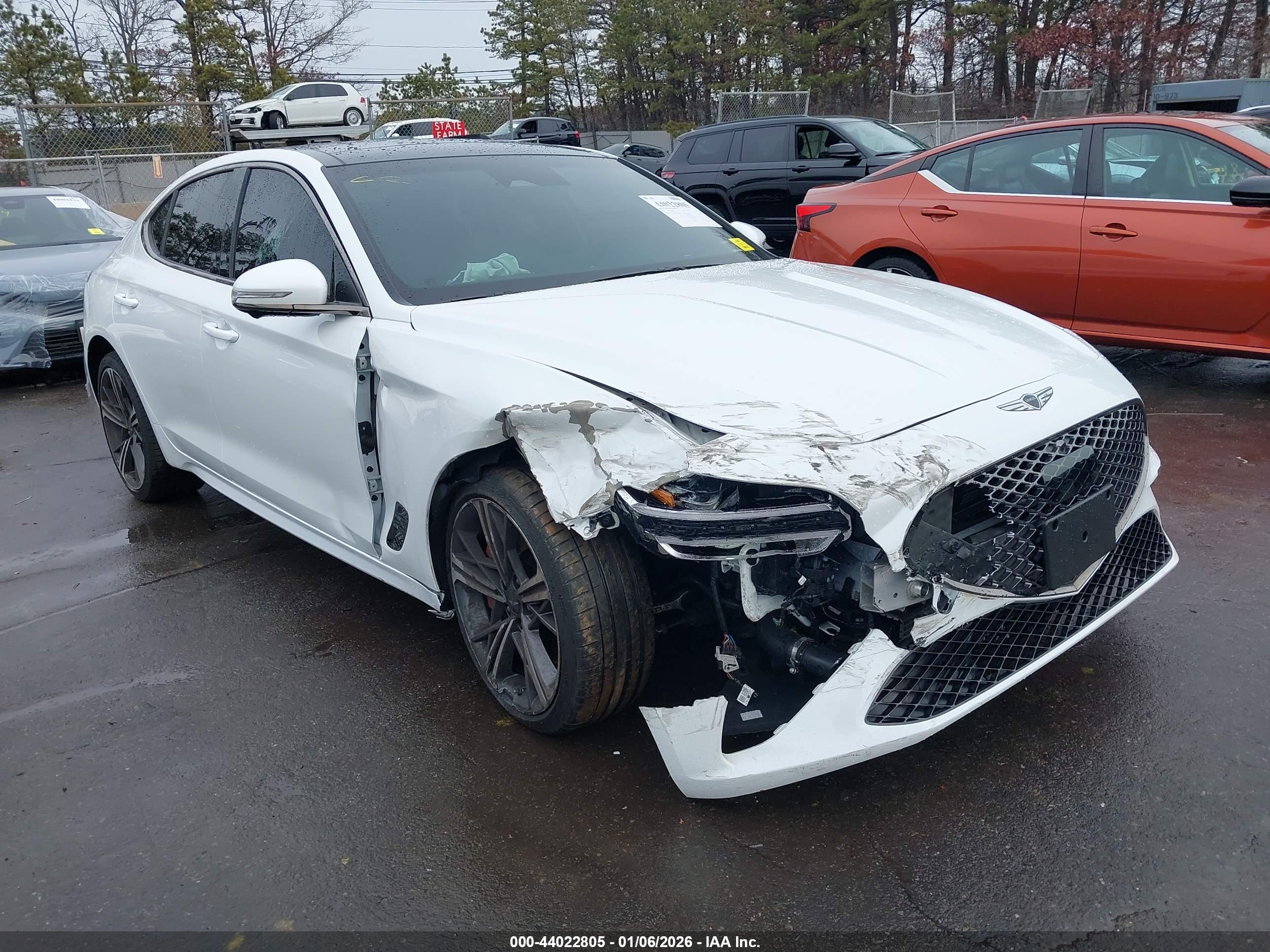GENESIS G70 image 6
