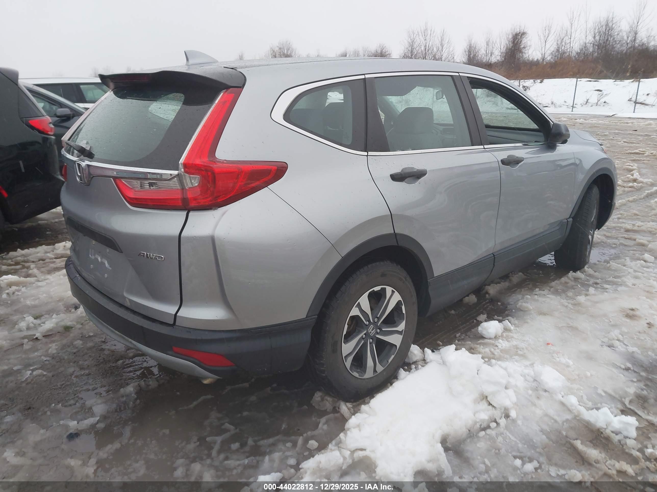 HONDA CR-V image 4