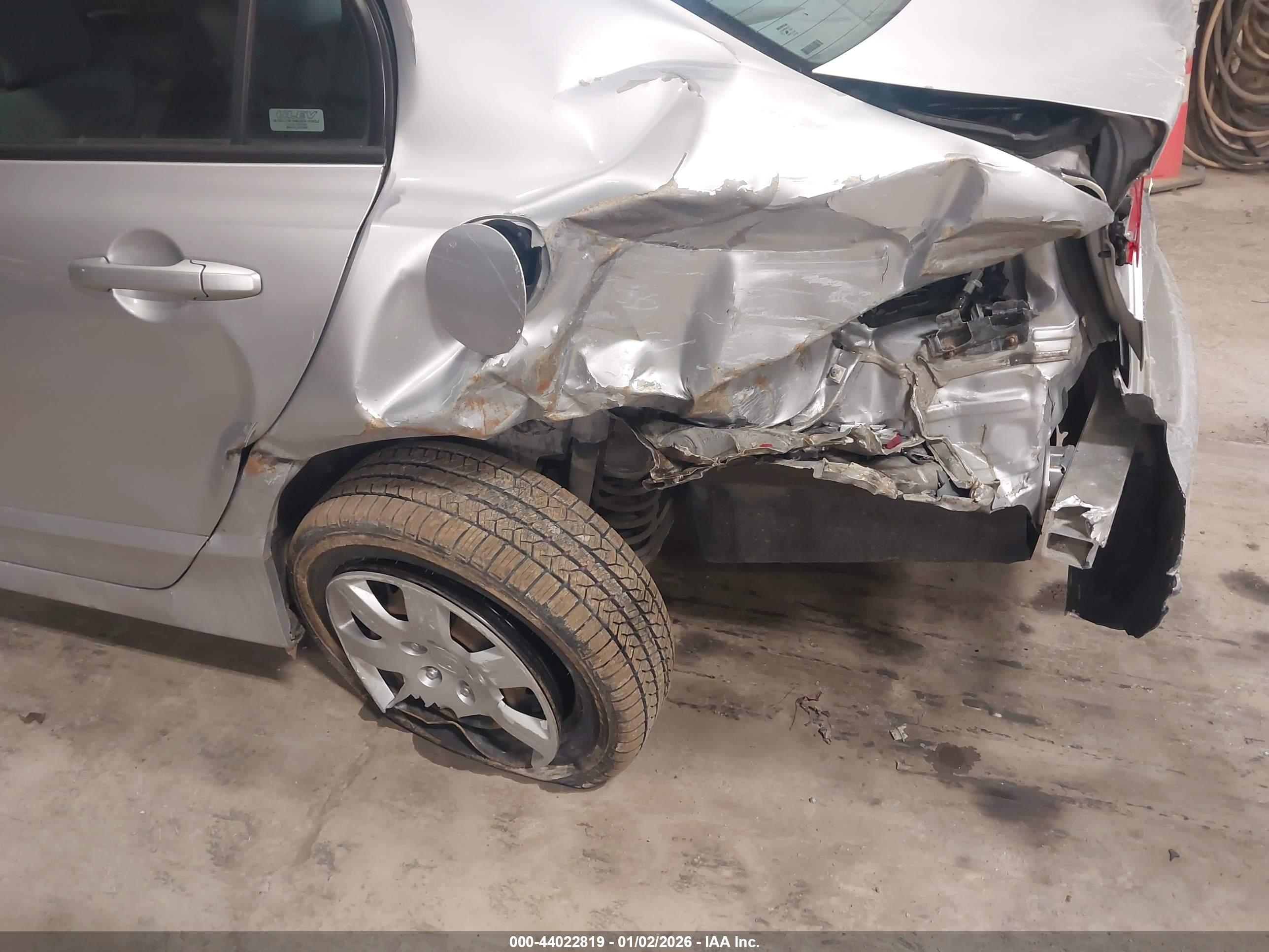 HONDA CIVIC image 6