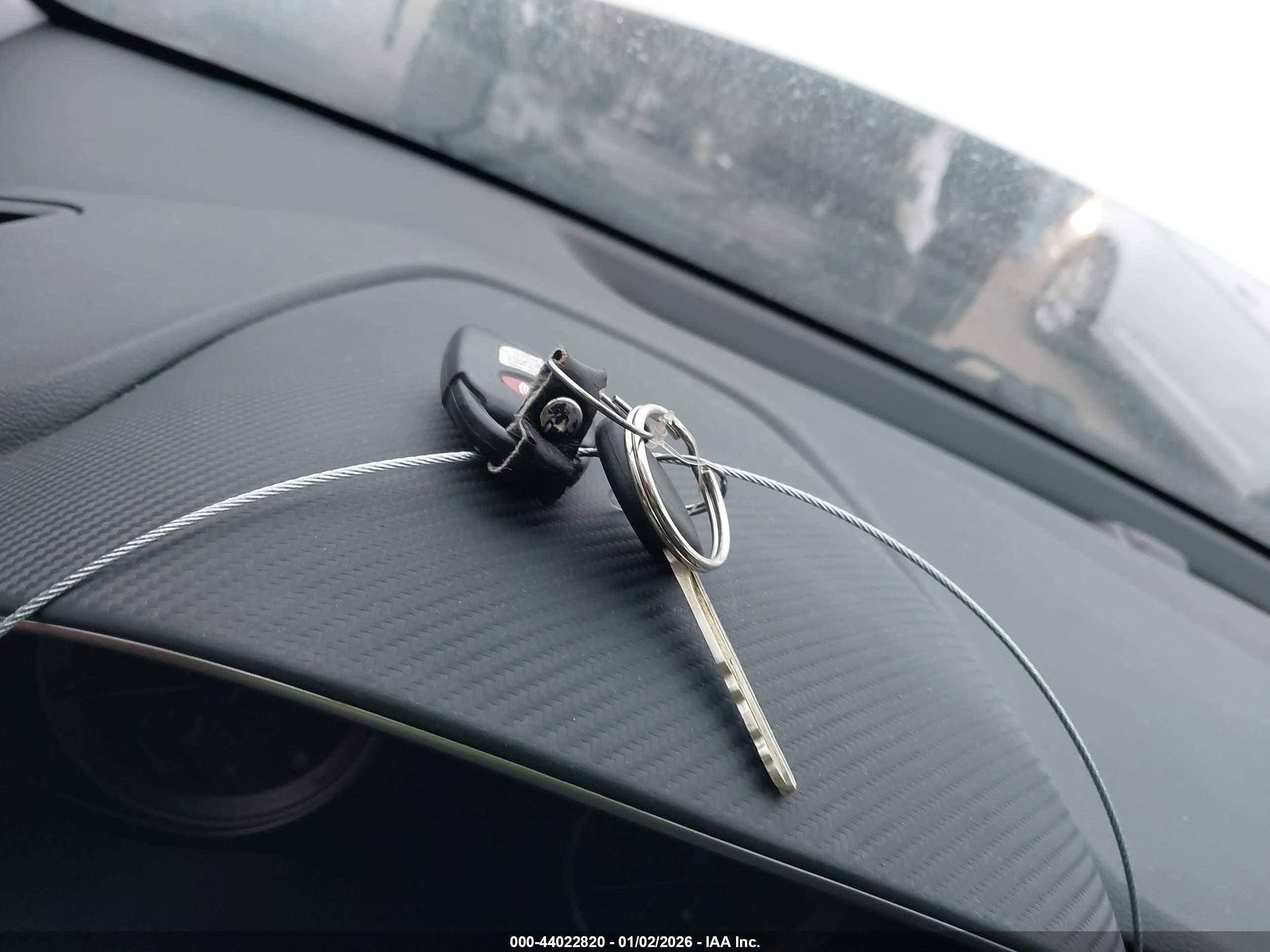 HYUNDAI ELANTRA image 11