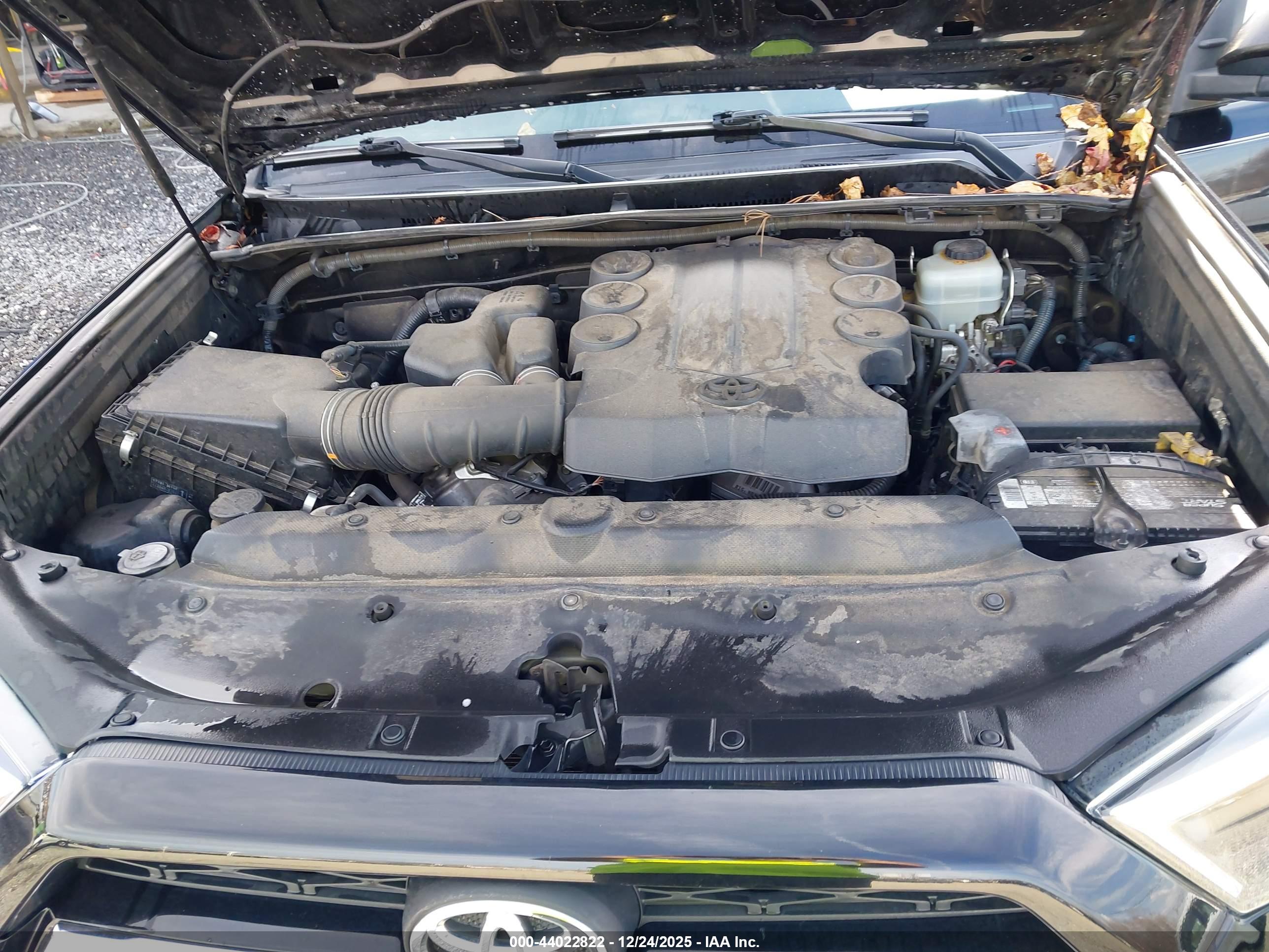 TOYOTA 4RUNNER image 10