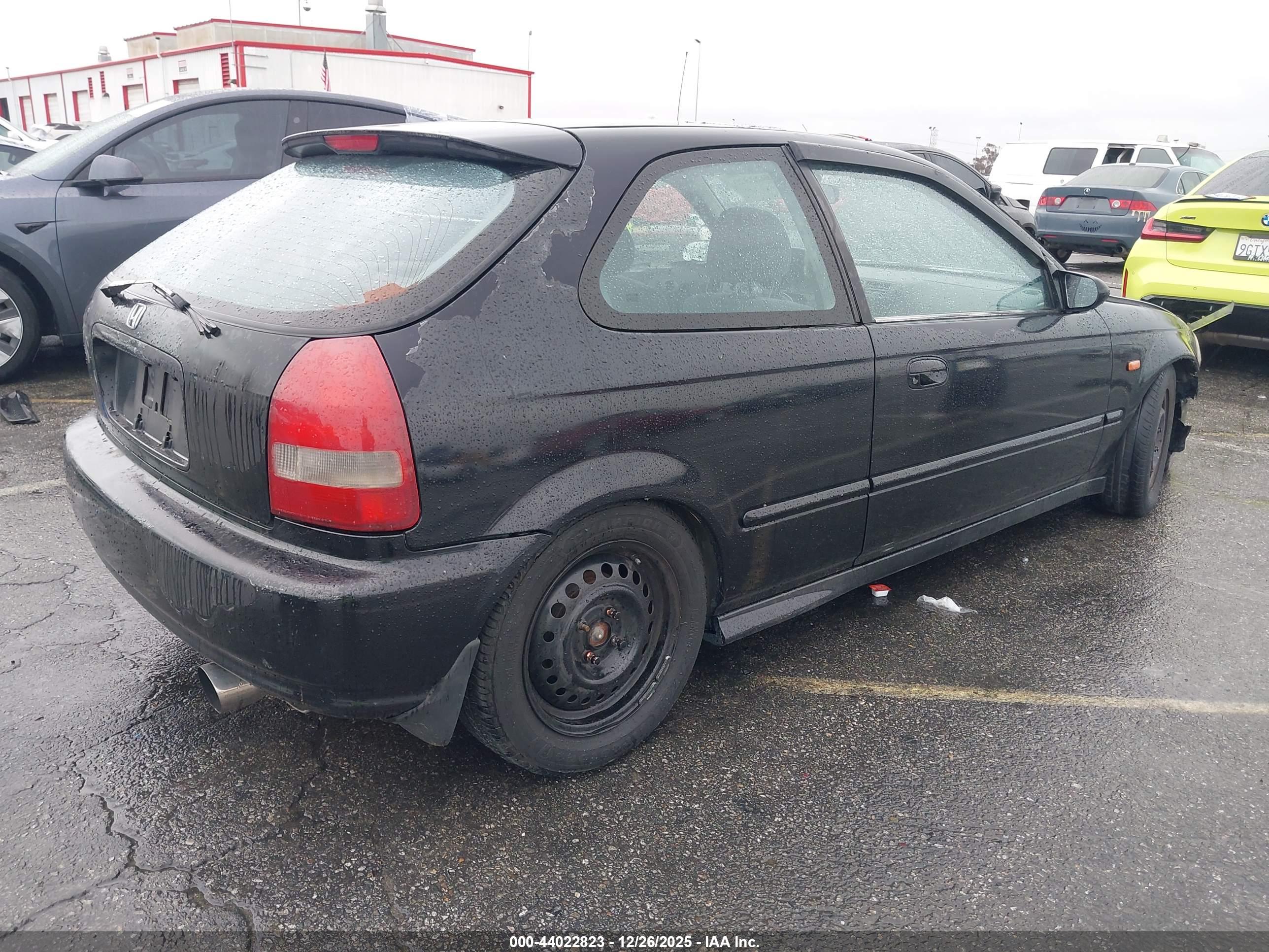 HONDA CIVIC image 4