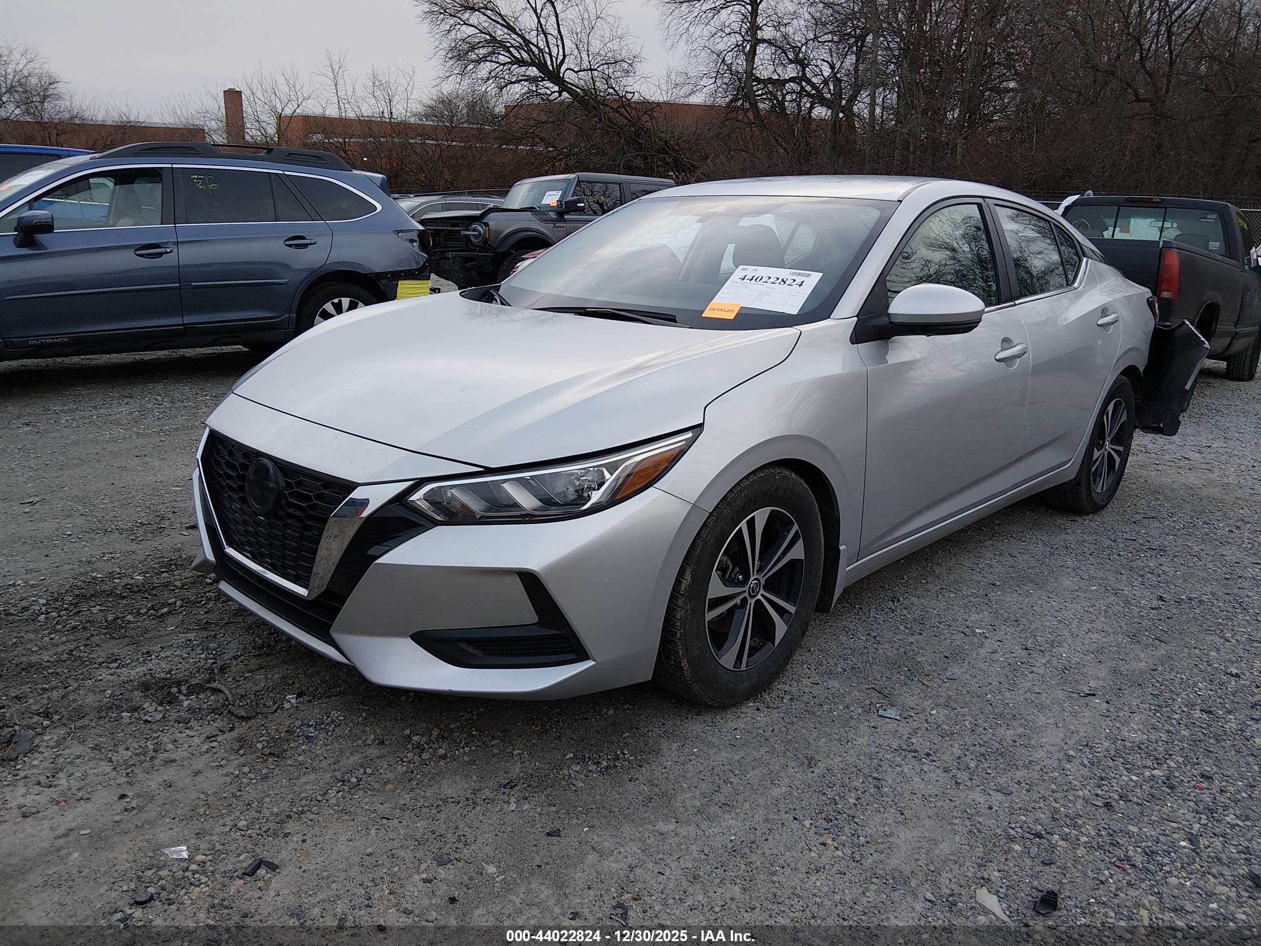NISSAN SENTRA image 2
