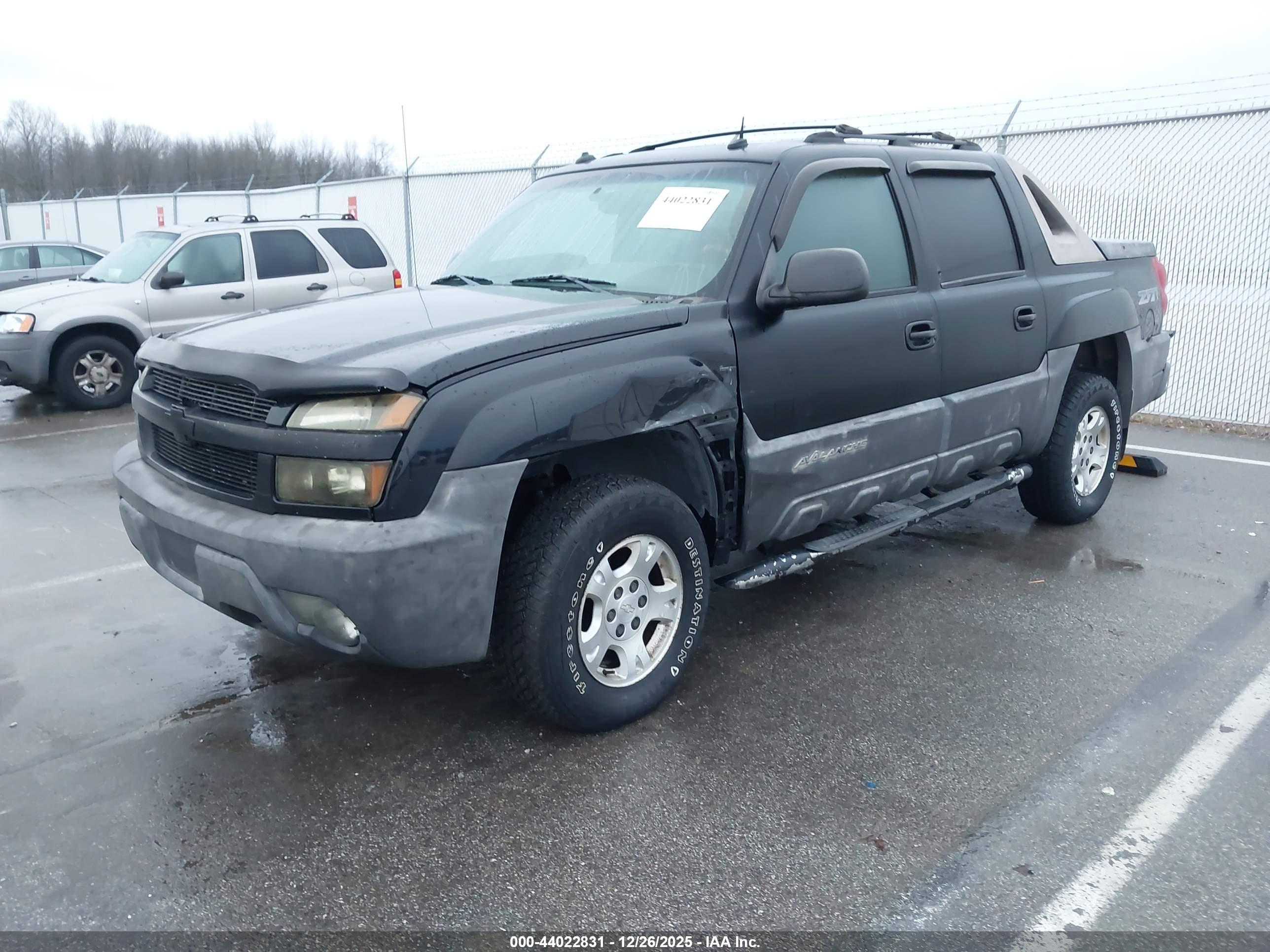 CHEVROLET AVALANCHE image 2