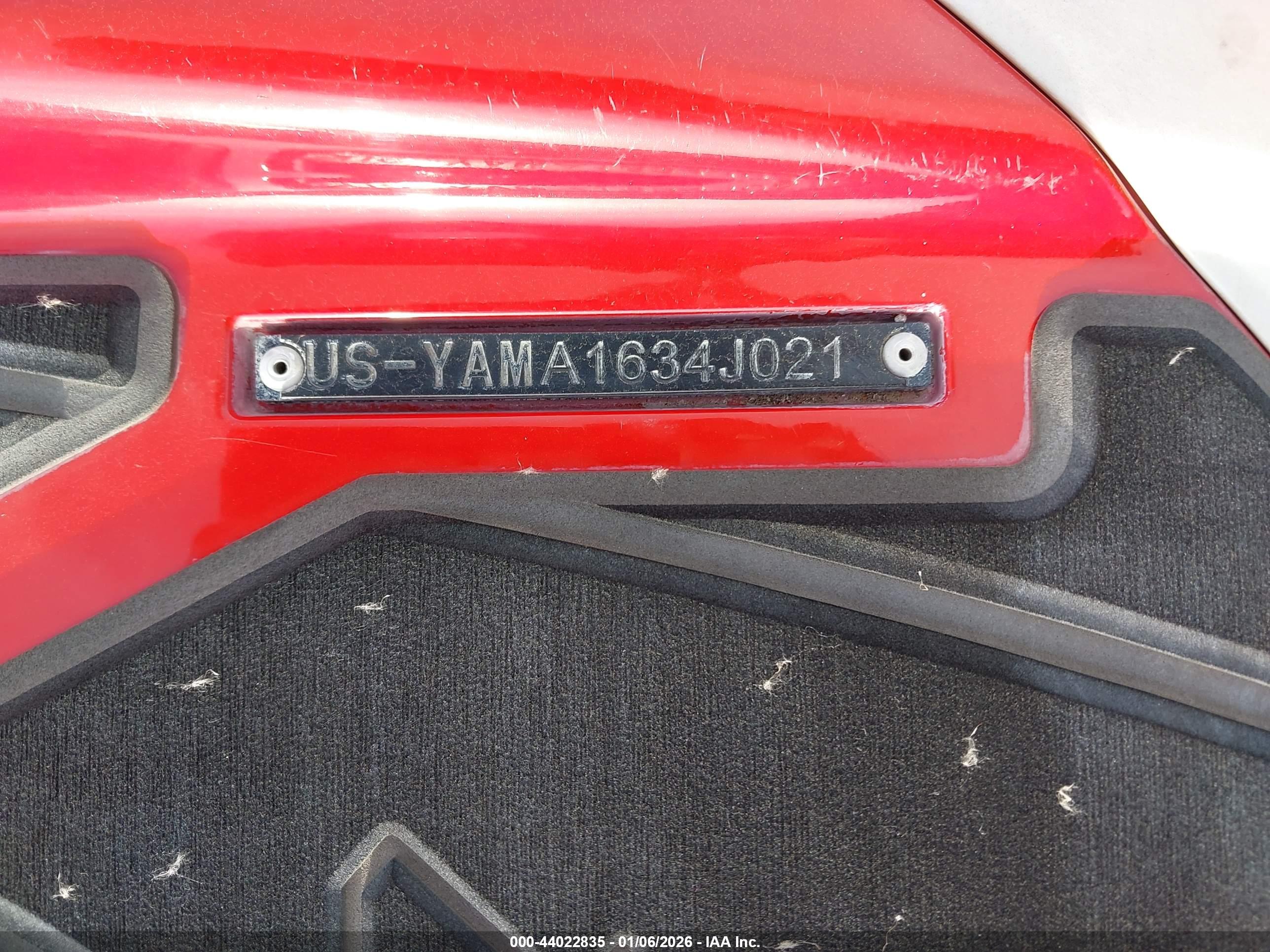 YAMAHA WAVERUNNER image 9