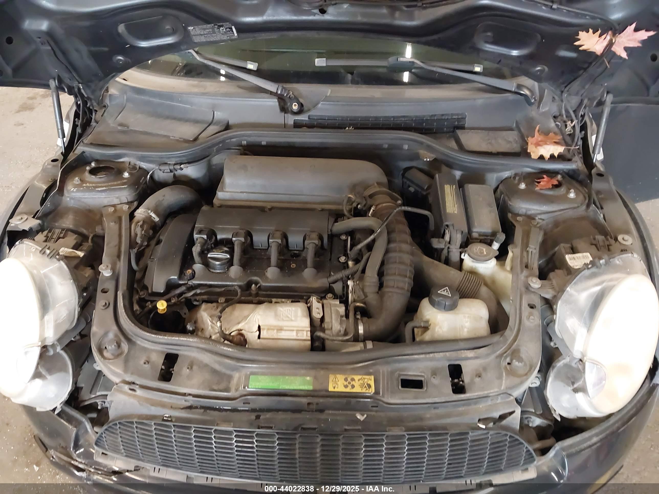 MINI COOPER image 10