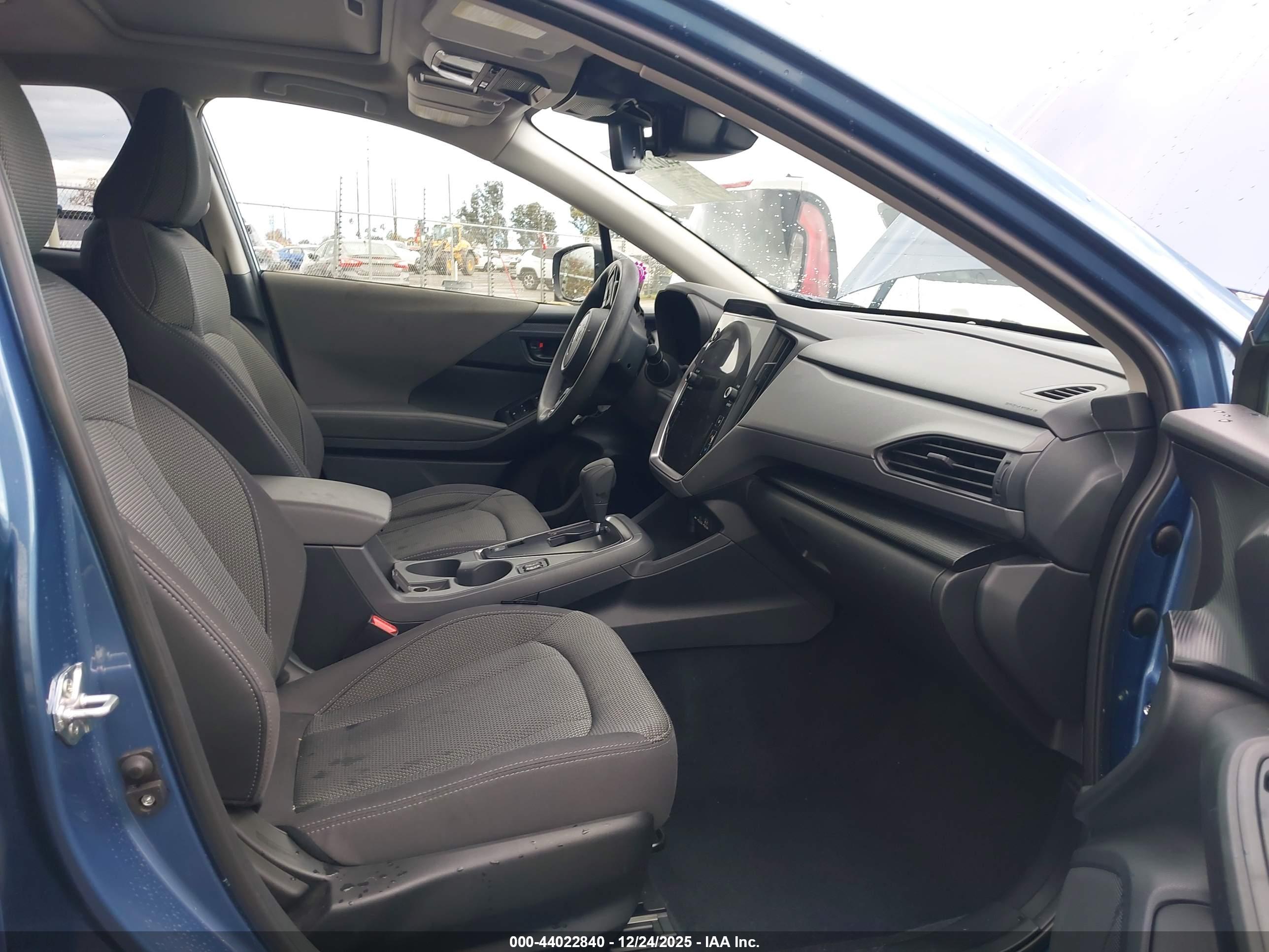 SUBARU CROSSTREK image 5