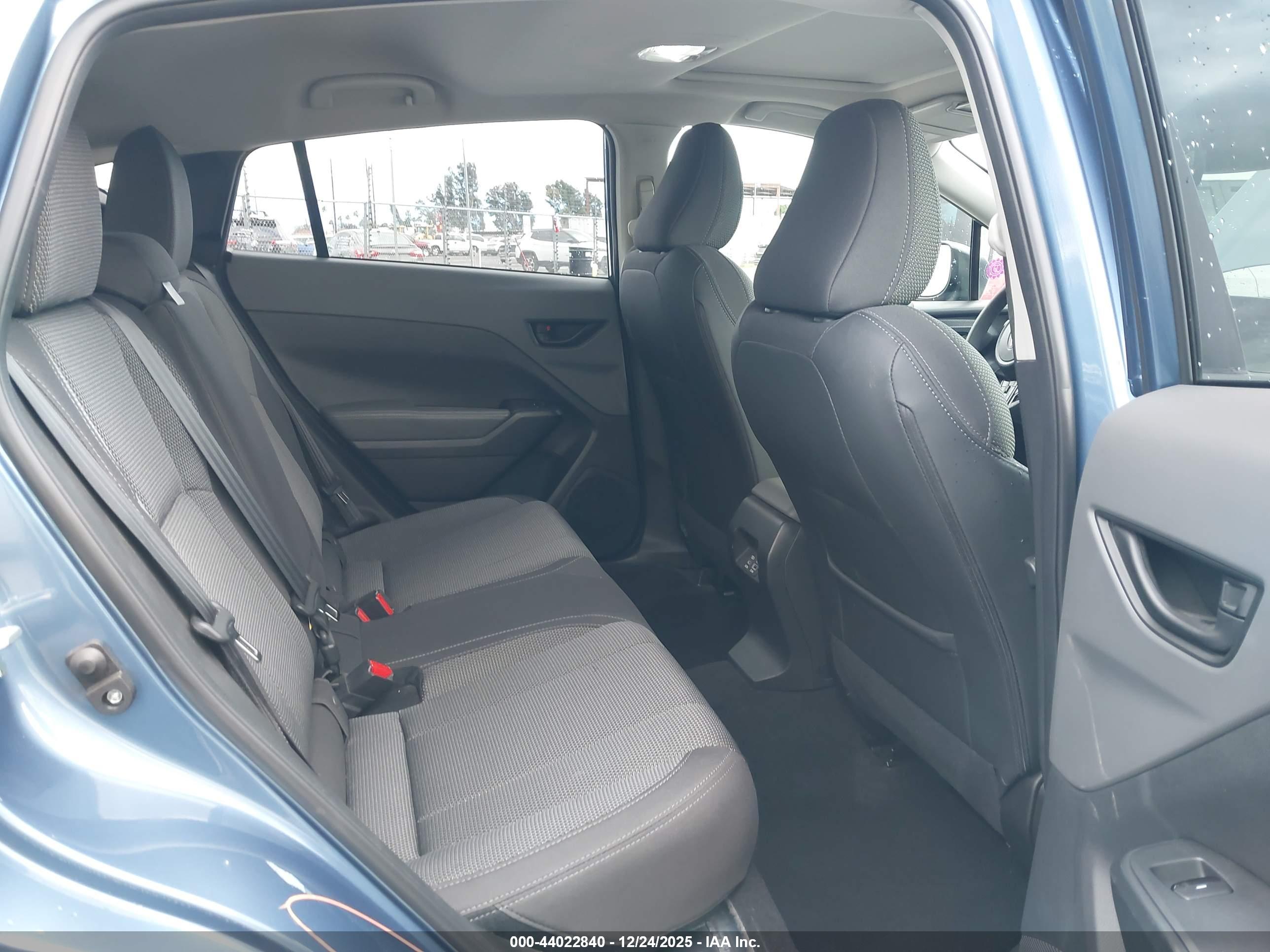 SUBARU CROSSTREK image 8