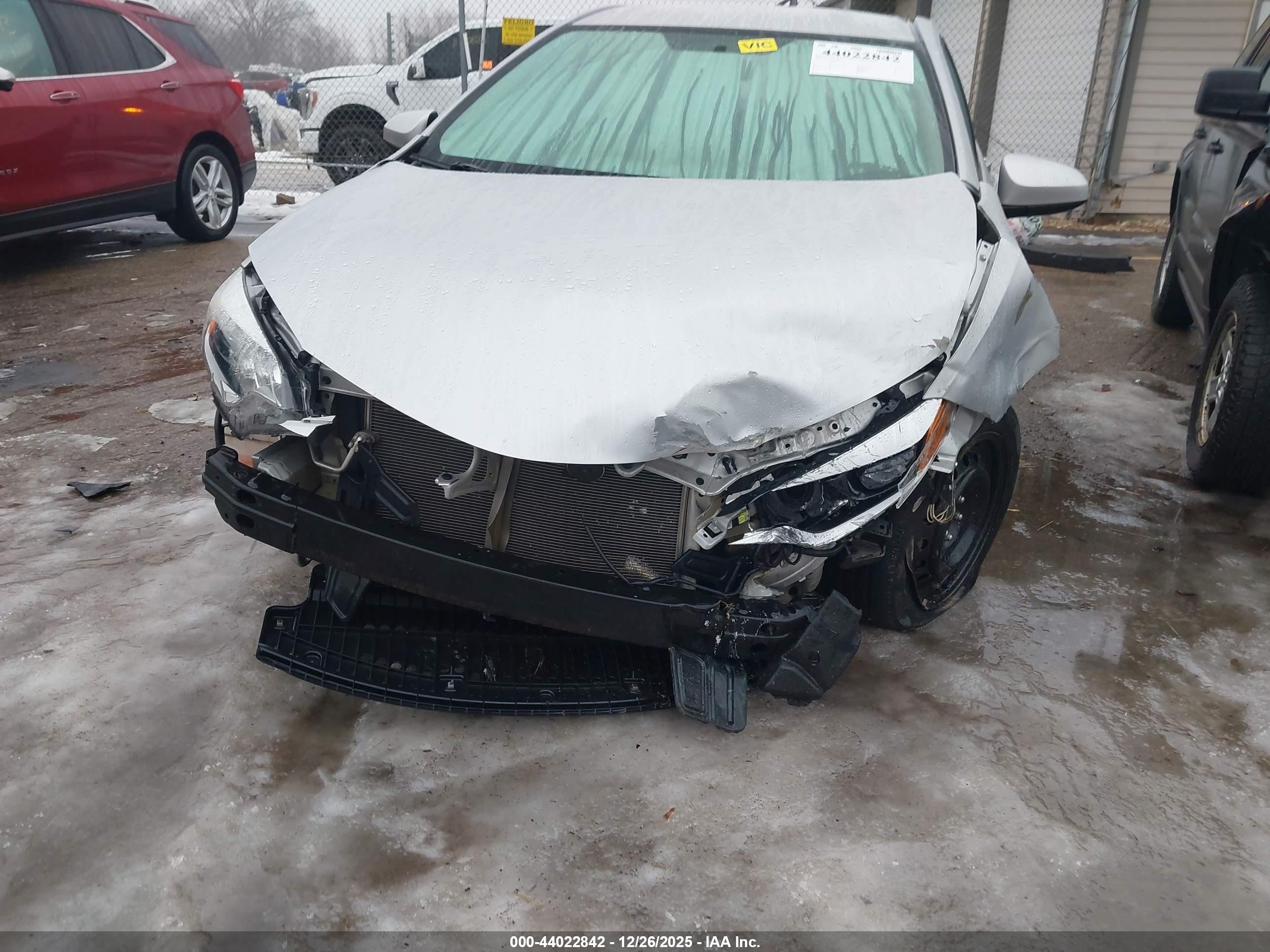 TOYOTA COROLLA image 6