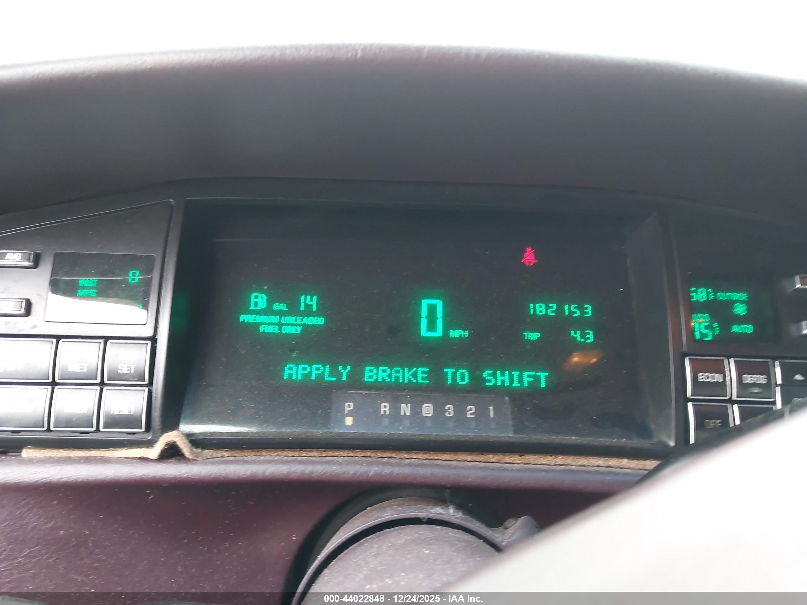 CADILLAC DEVILLE image 7