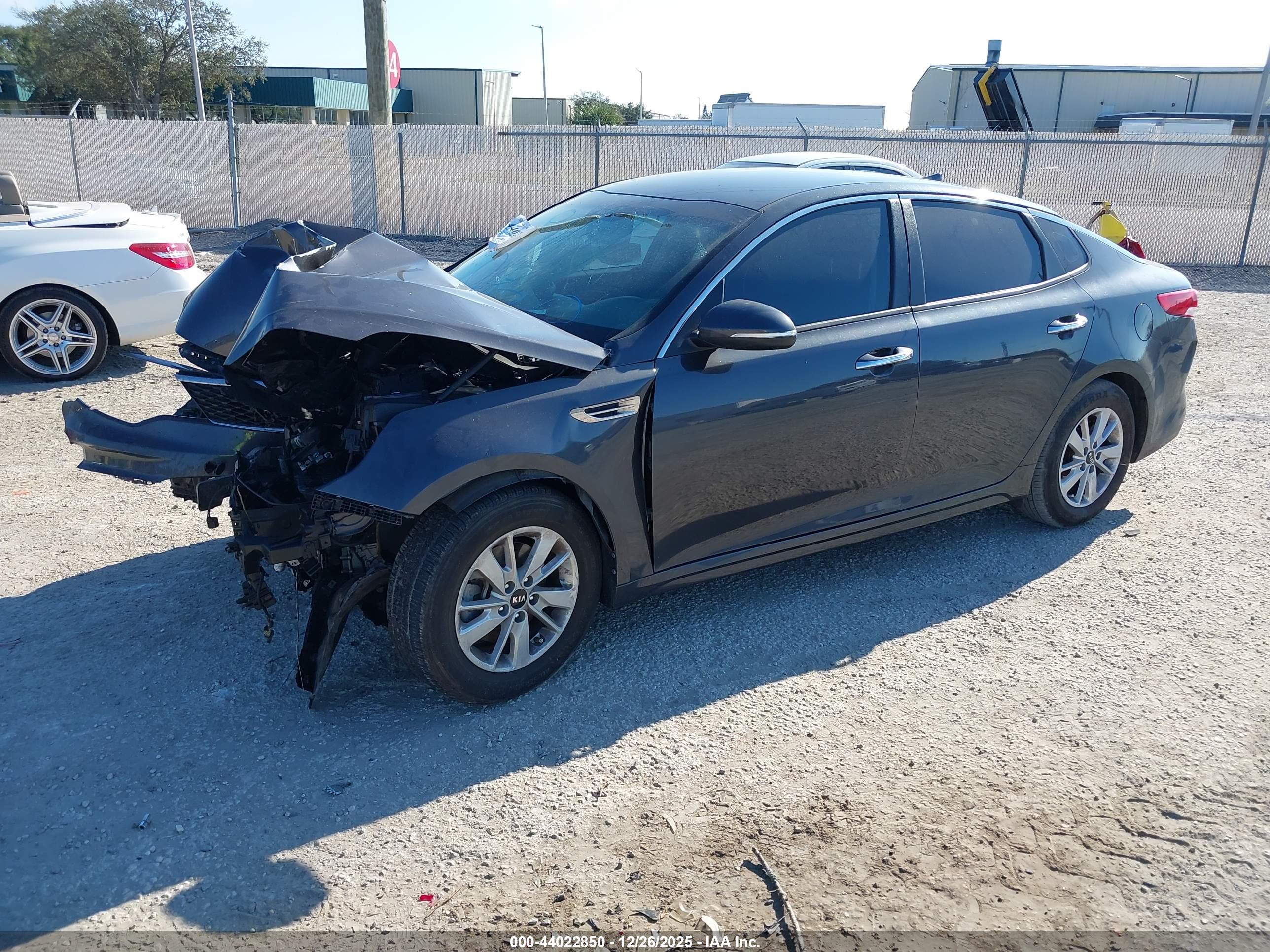 KIA OPTIMA image 2