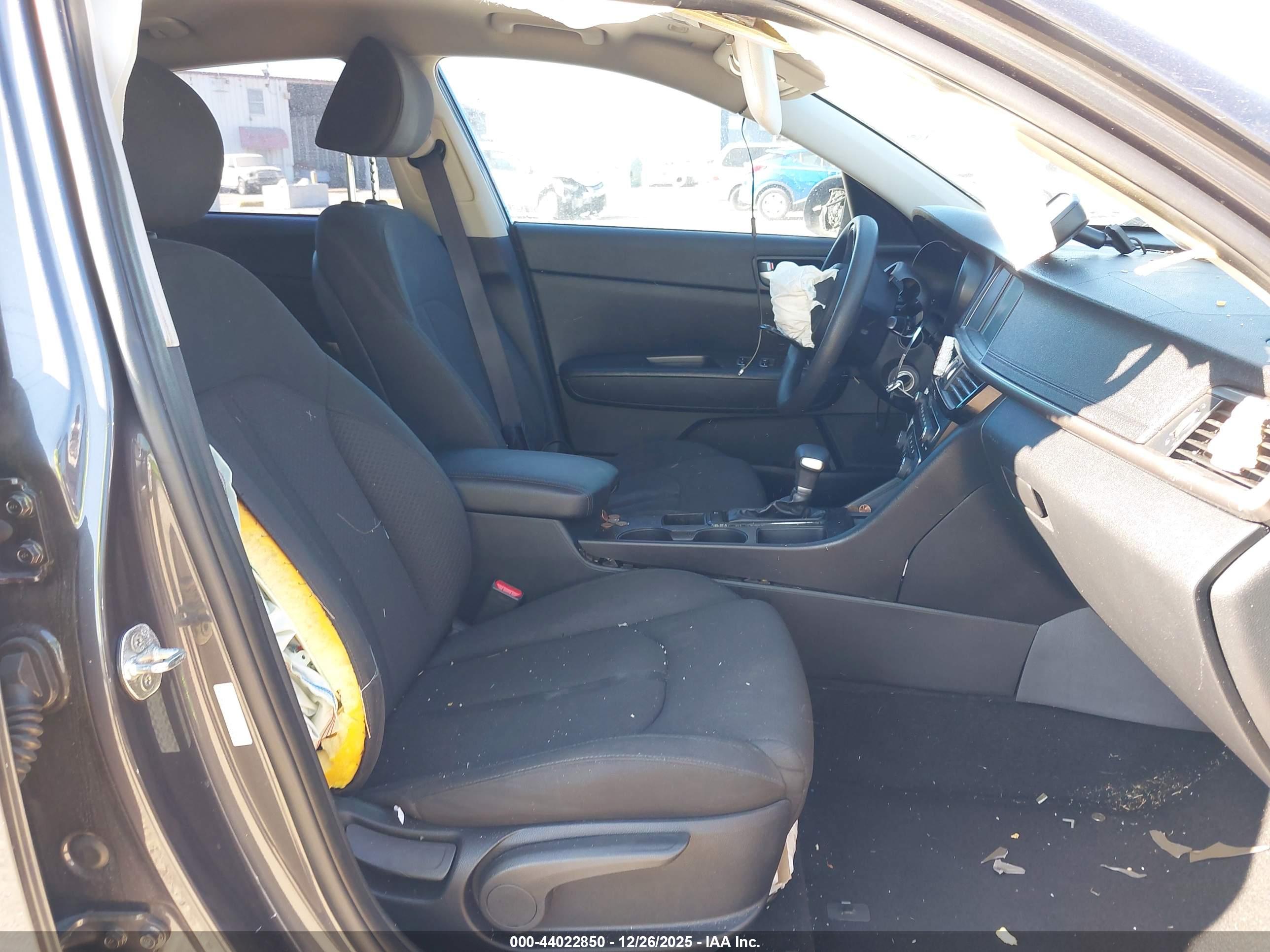 KIA OPTIMA image 5