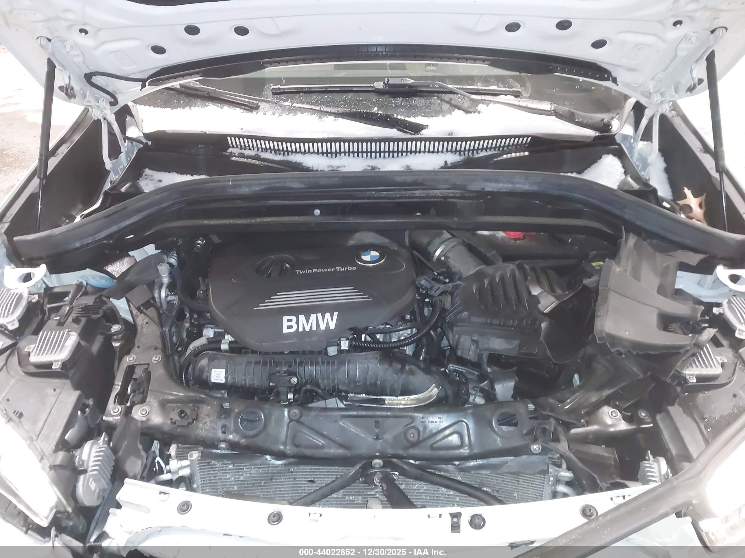 BMW X1 image 10