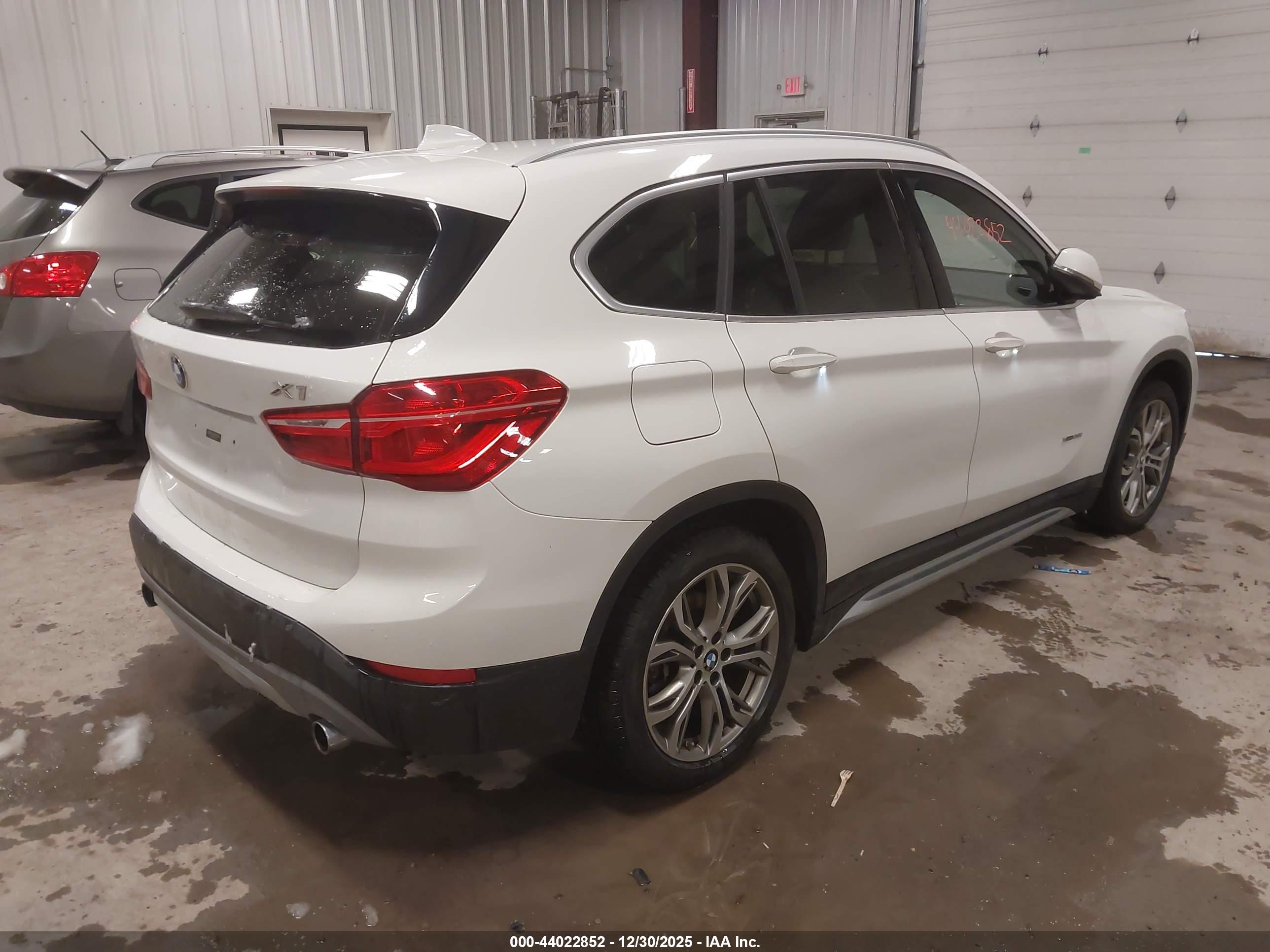 BMW X1 image 4