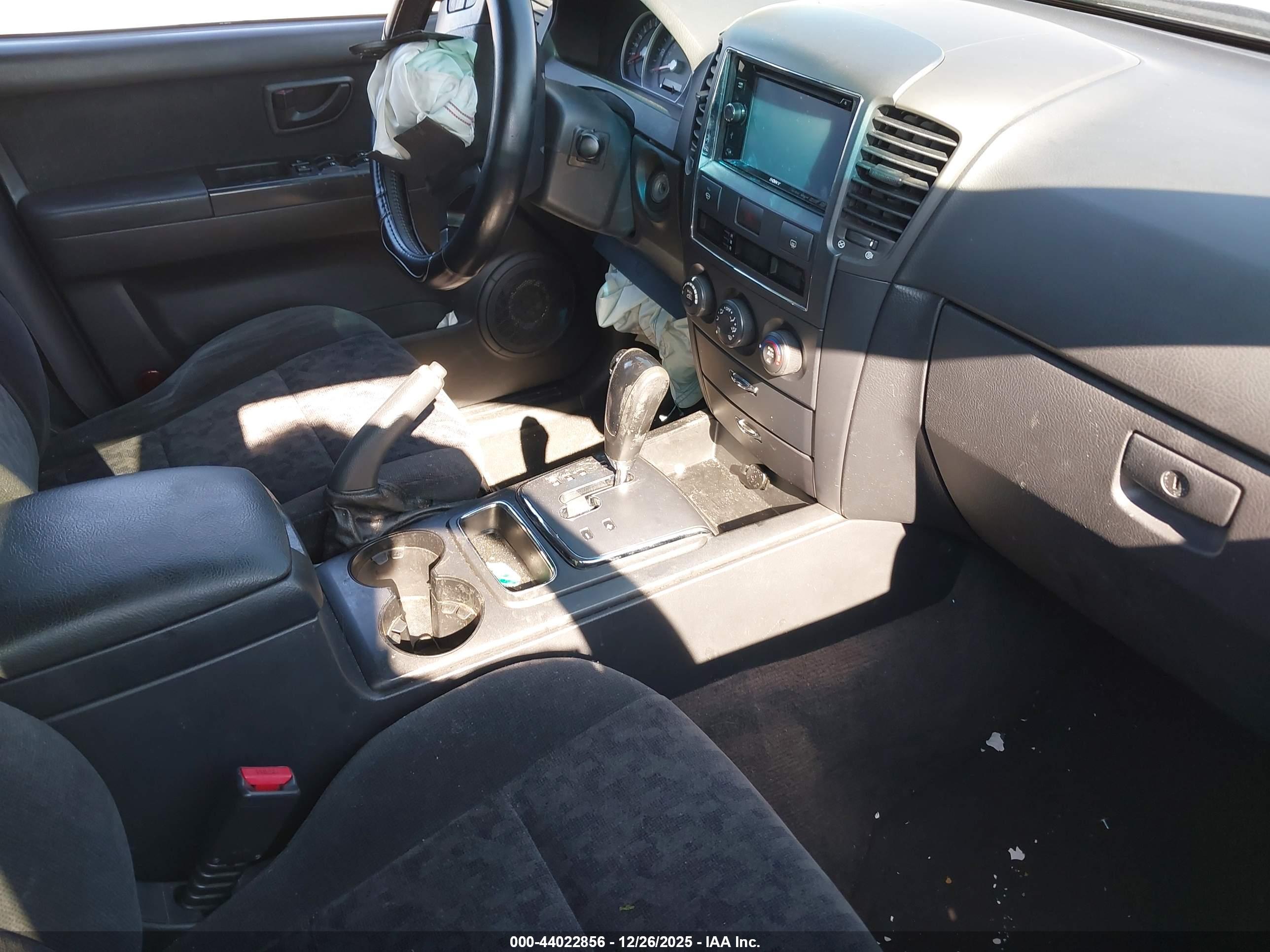 KIA SORENTO image 5