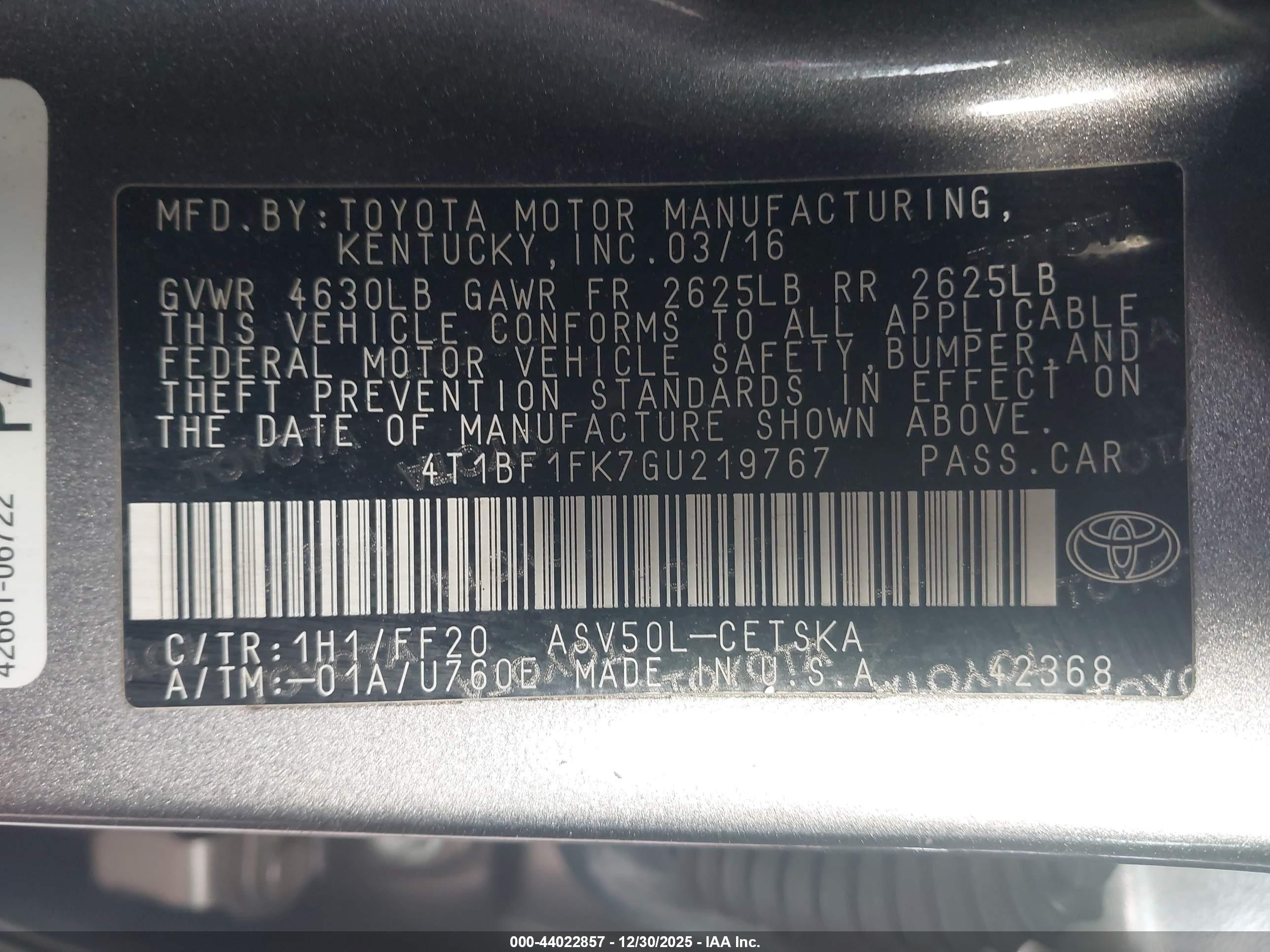 TOYOTA CAMRY image 9