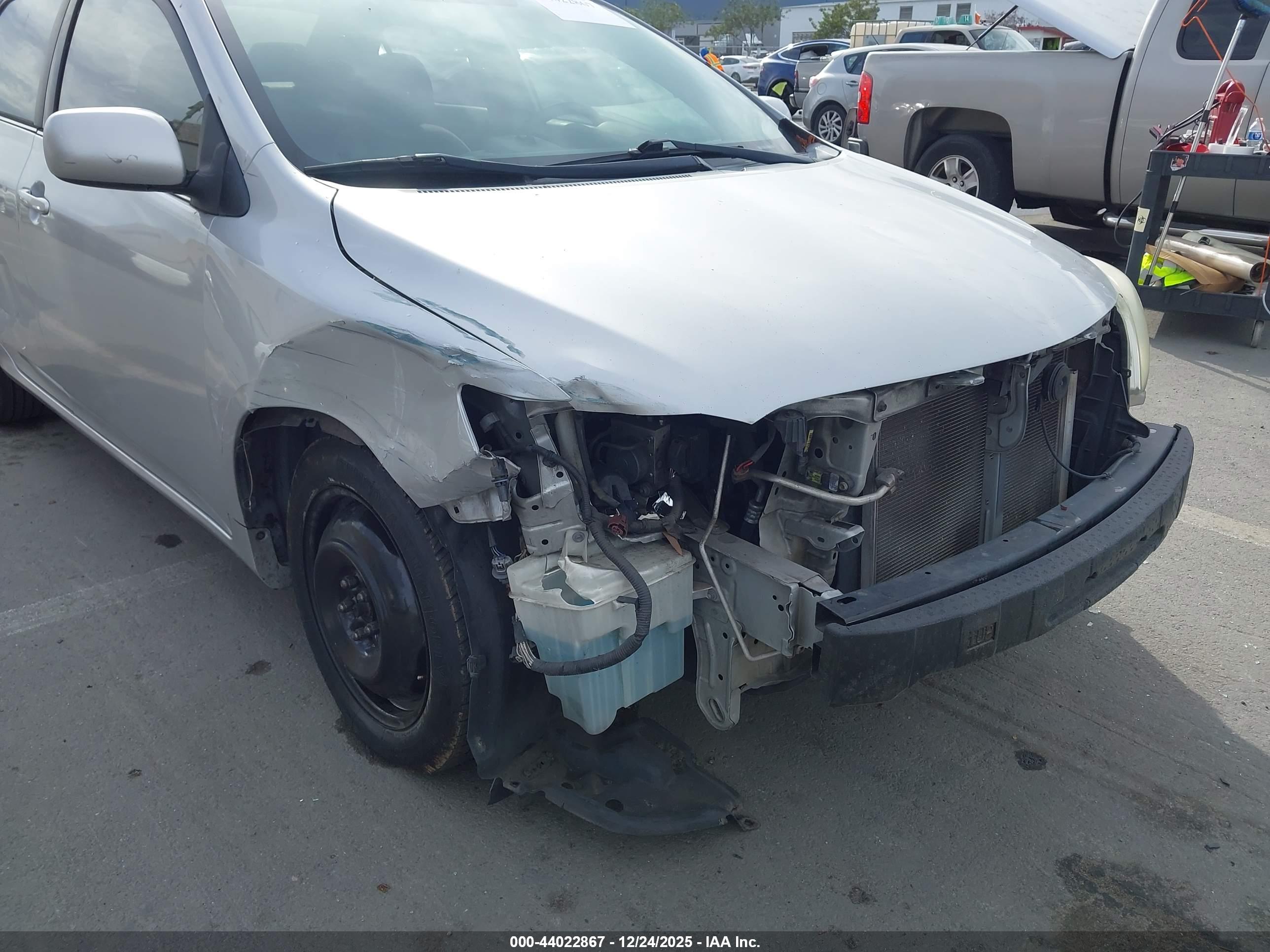 TOYOTA COROLLA image 6