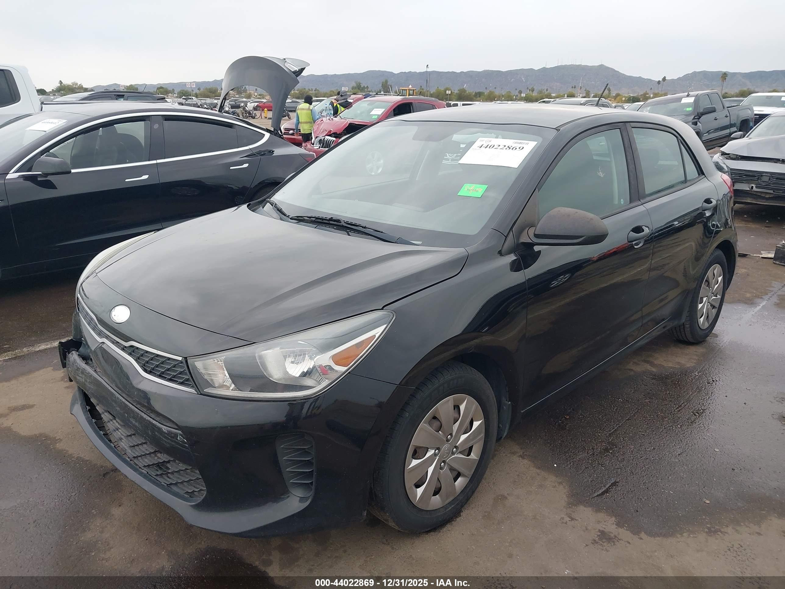 KIA RIO image 2