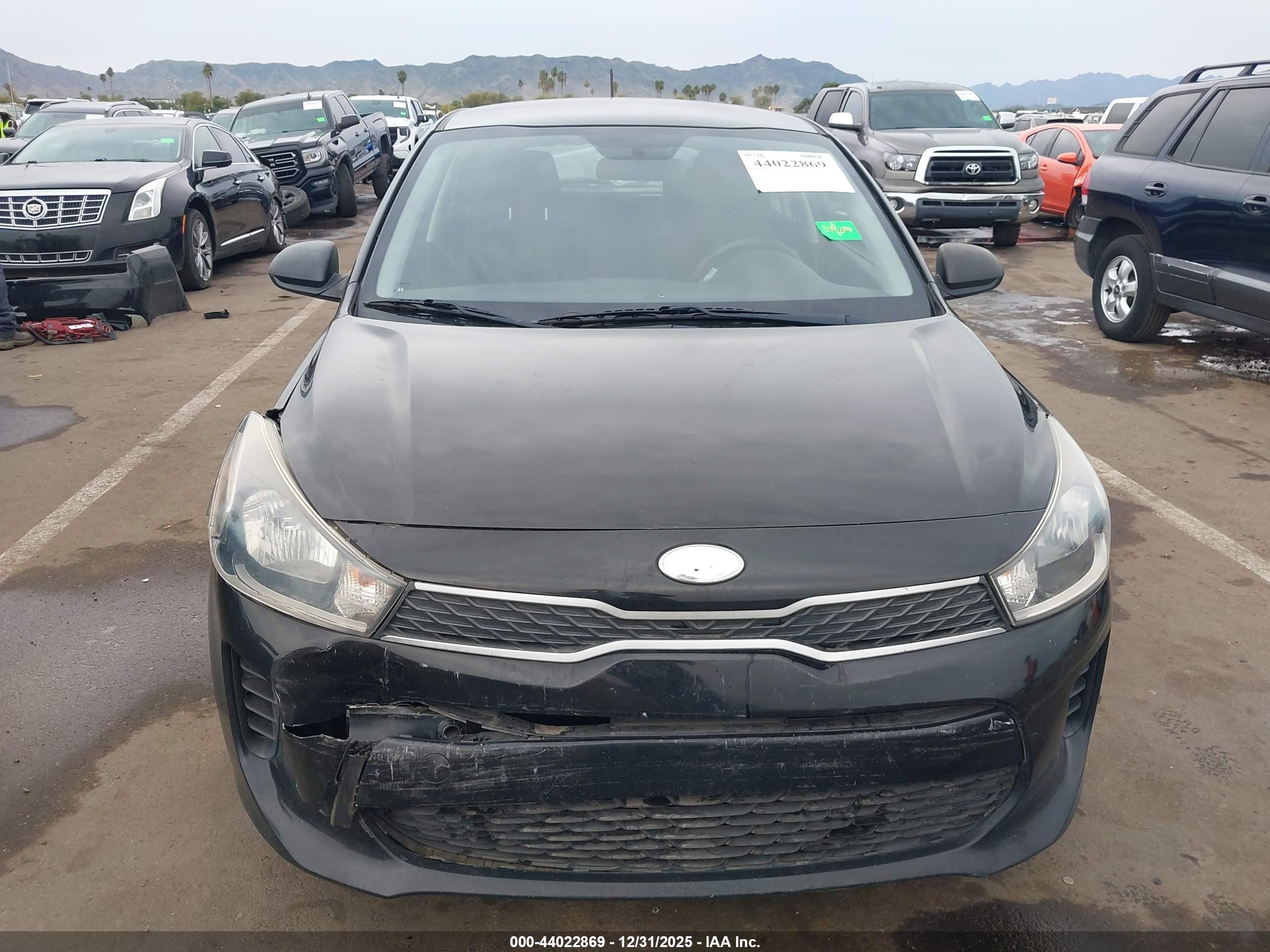 KIA RIO image 6
