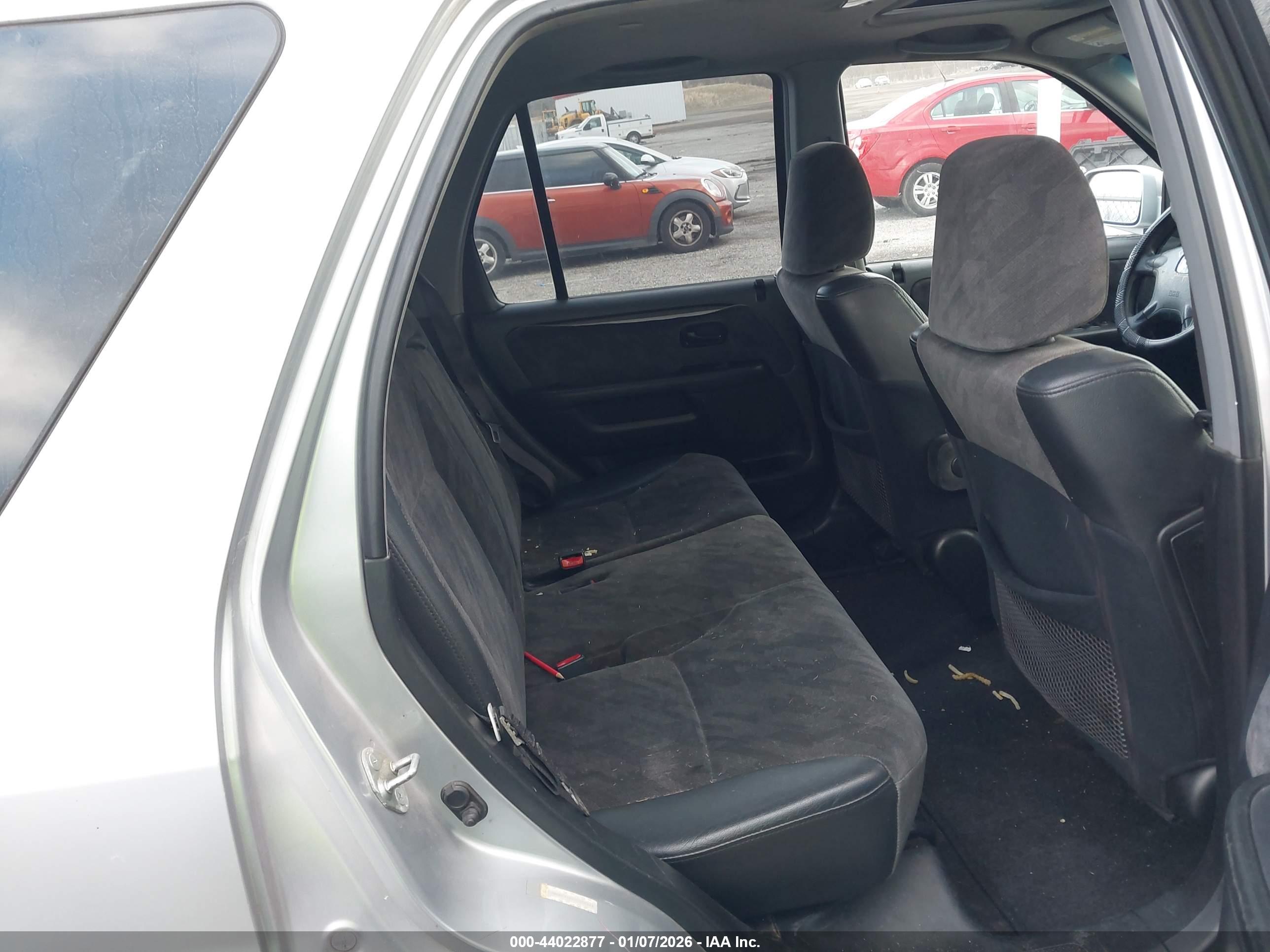 HONDA CR-V image 8
