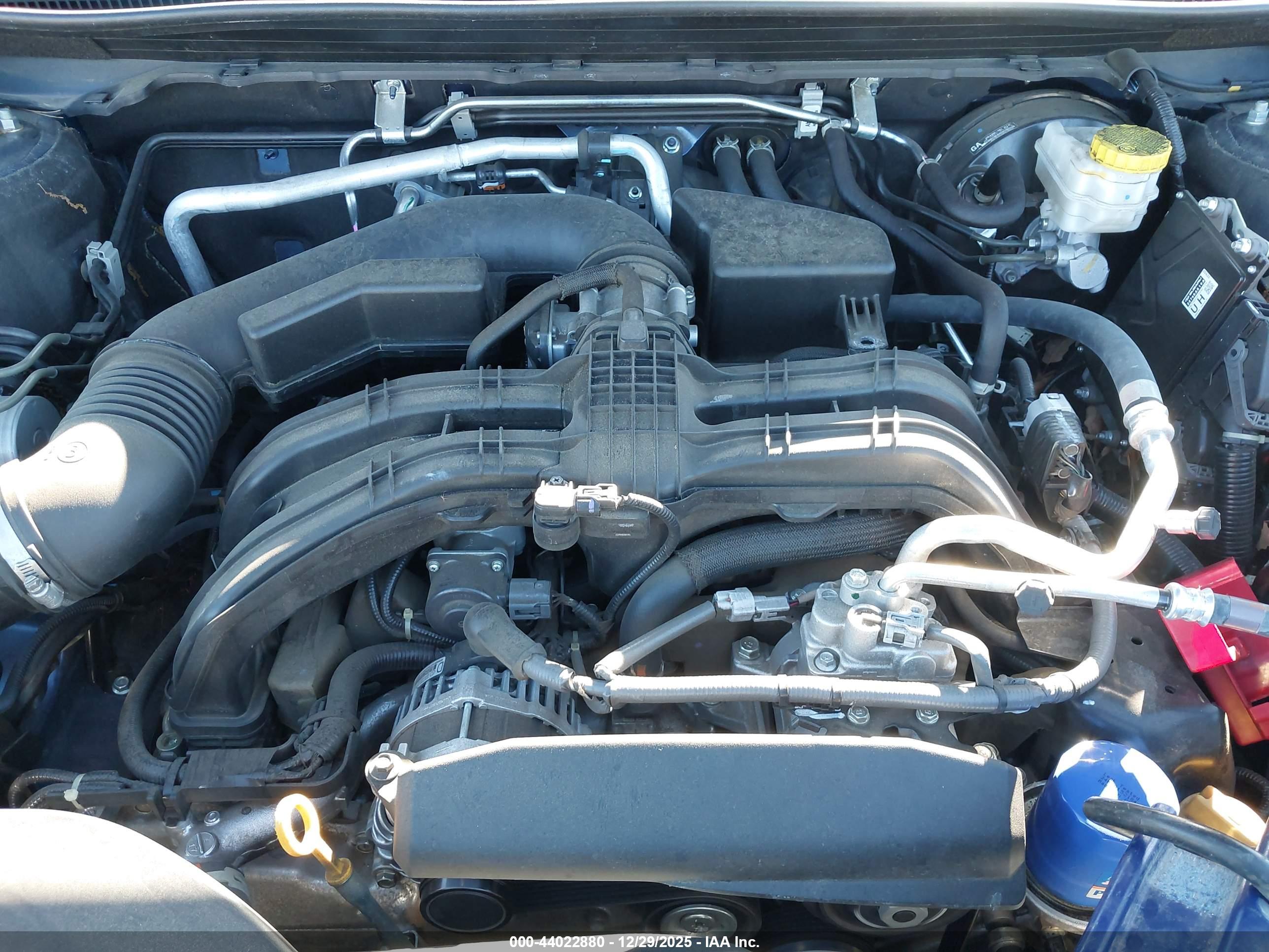 SUBARU OUTBACK image 10