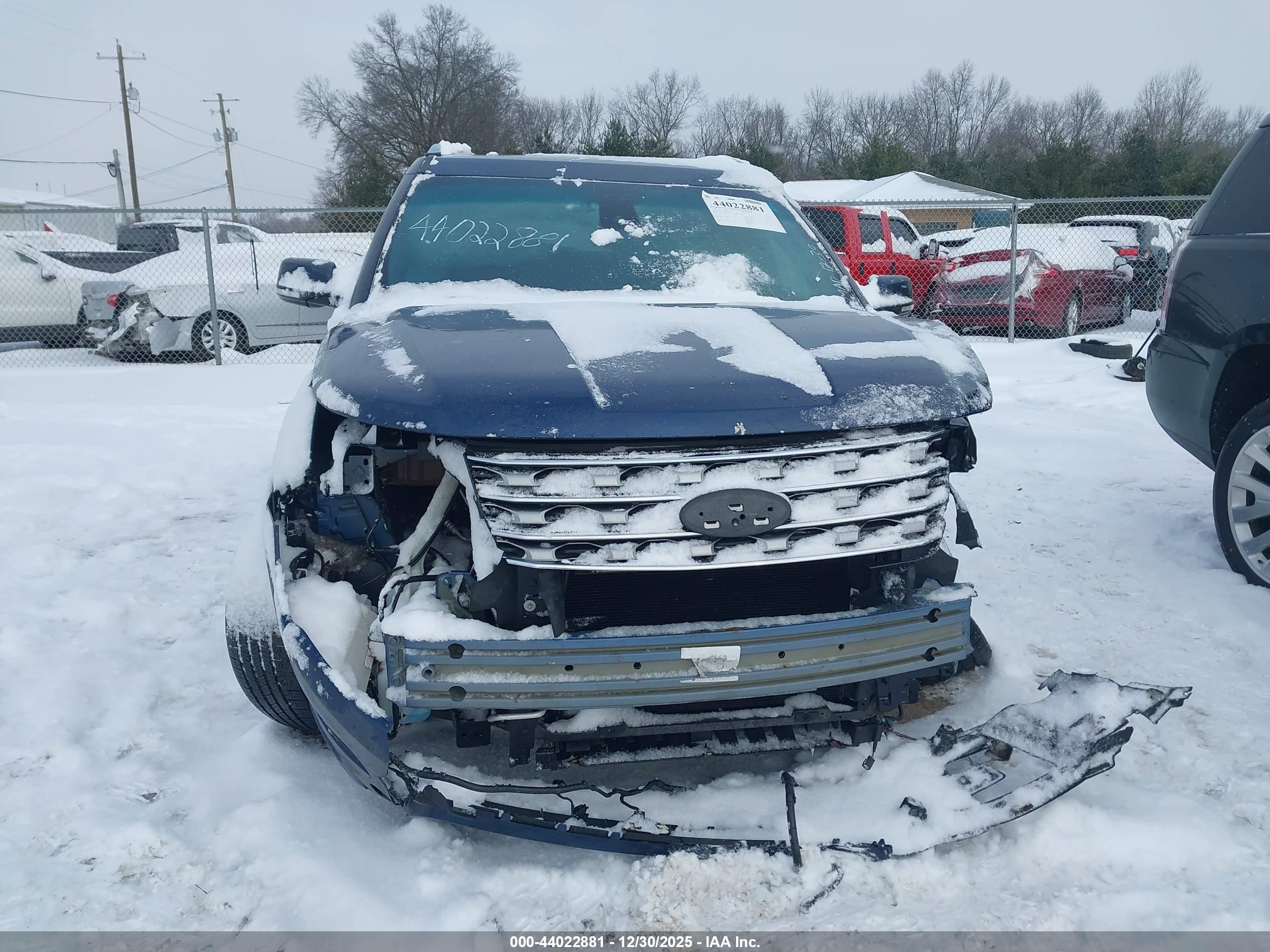 FORD EXPLORER image 6