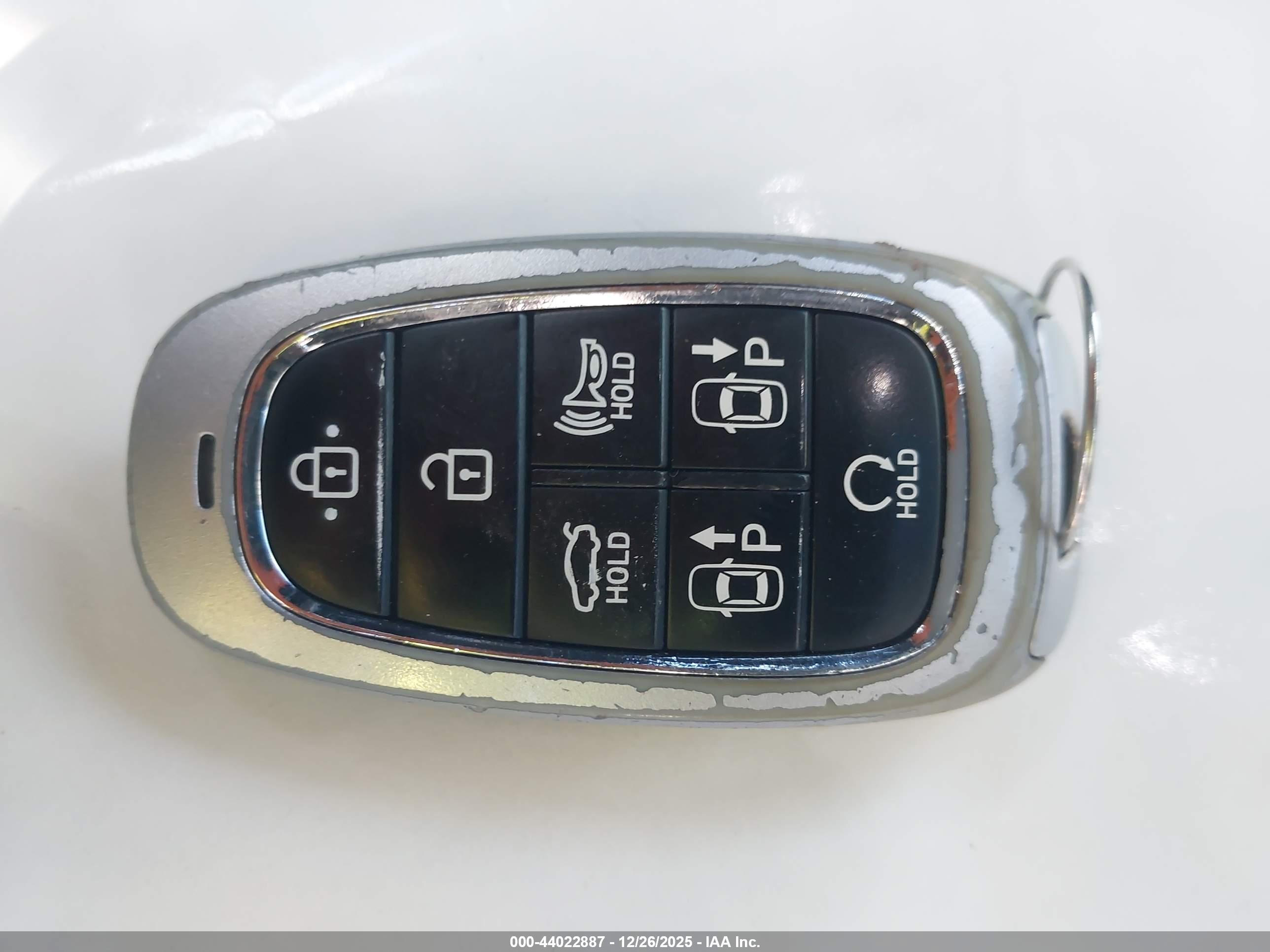 HYUNDAI SONATA image 11