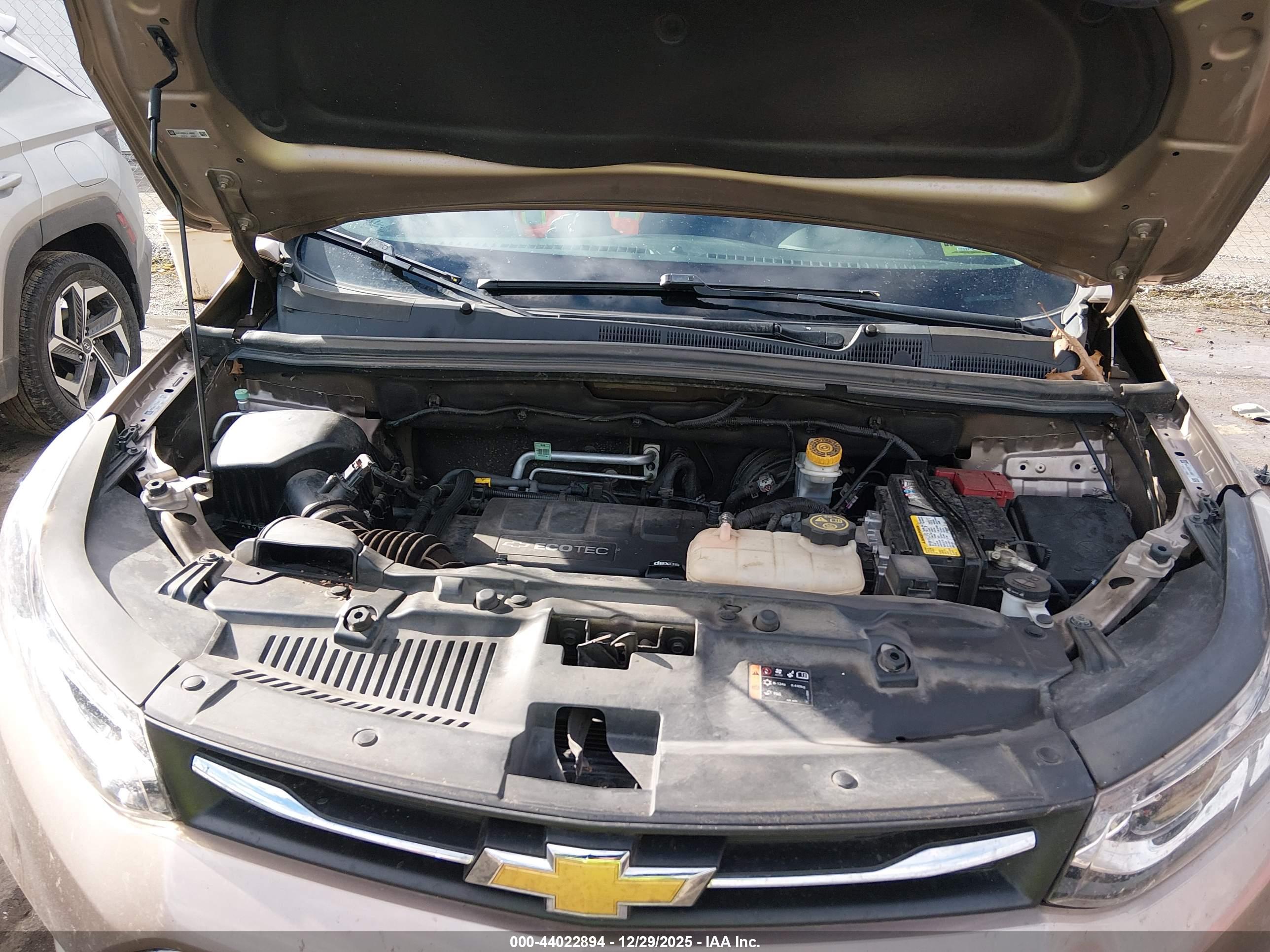 CHEVROLET TRAX image 10