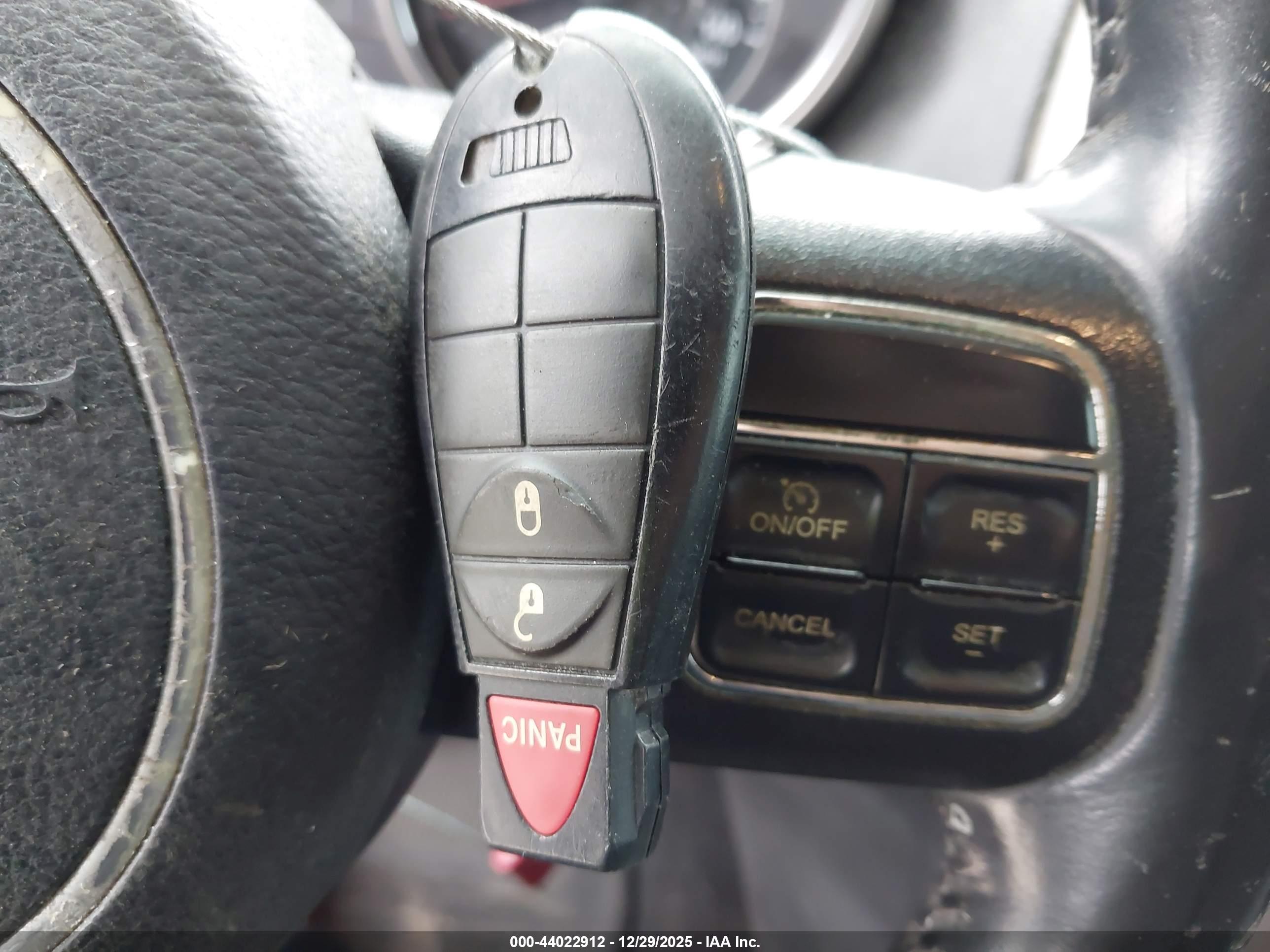 JEEP GRAND image 11