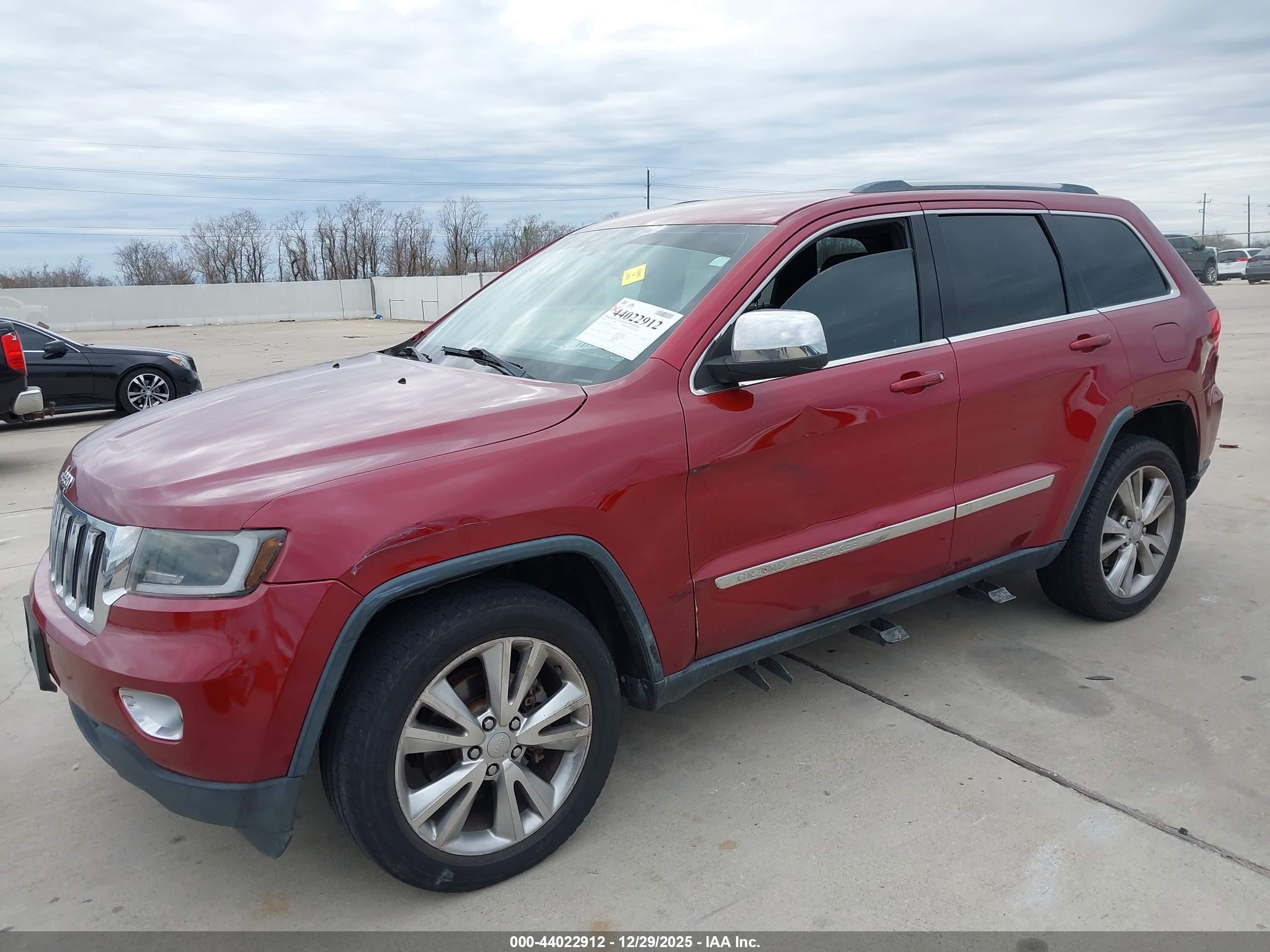 JEEP GRAND image 2