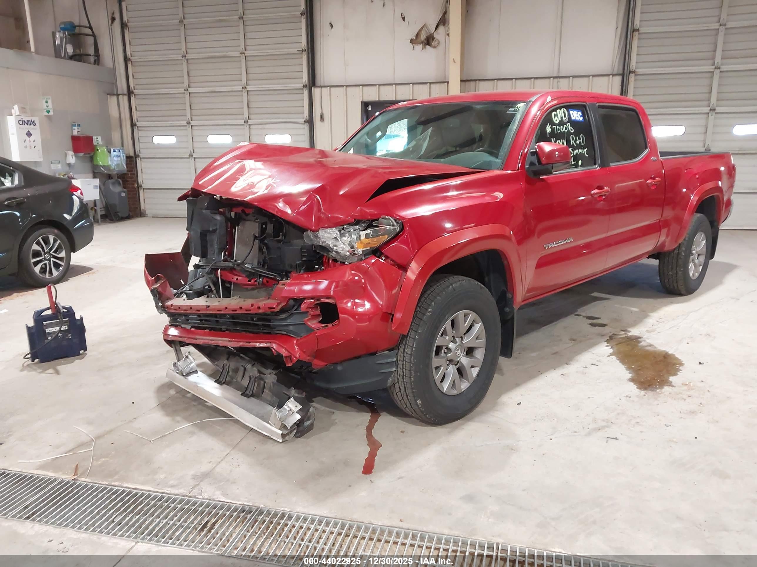 TOYOTA TACOMA image 2