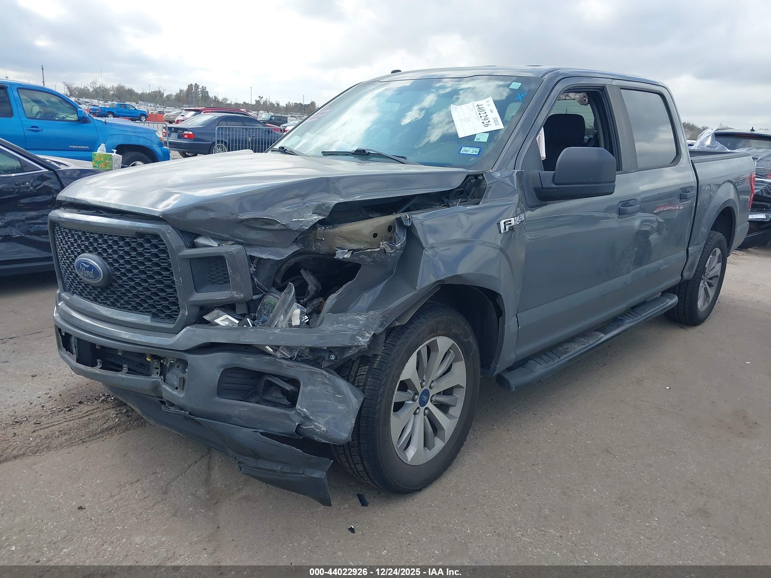 FORD F-150 image 2