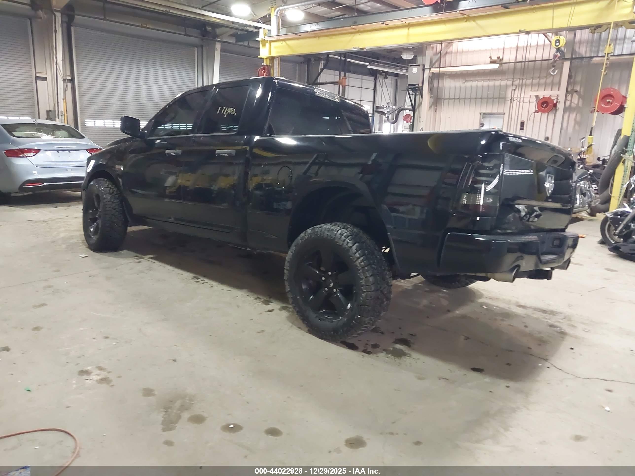 RAM 1500 image 3