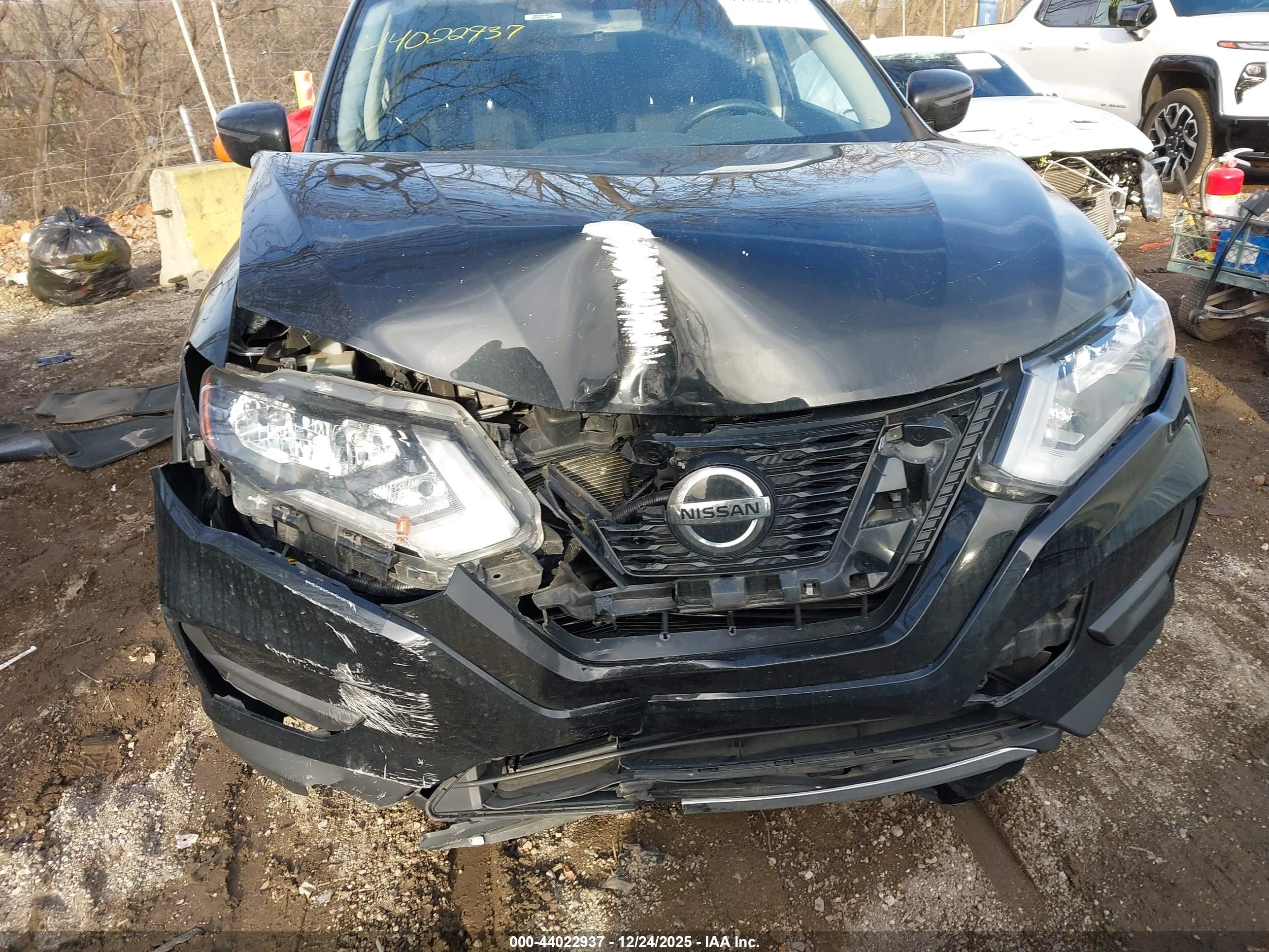 NISSAN ROGUE image 6