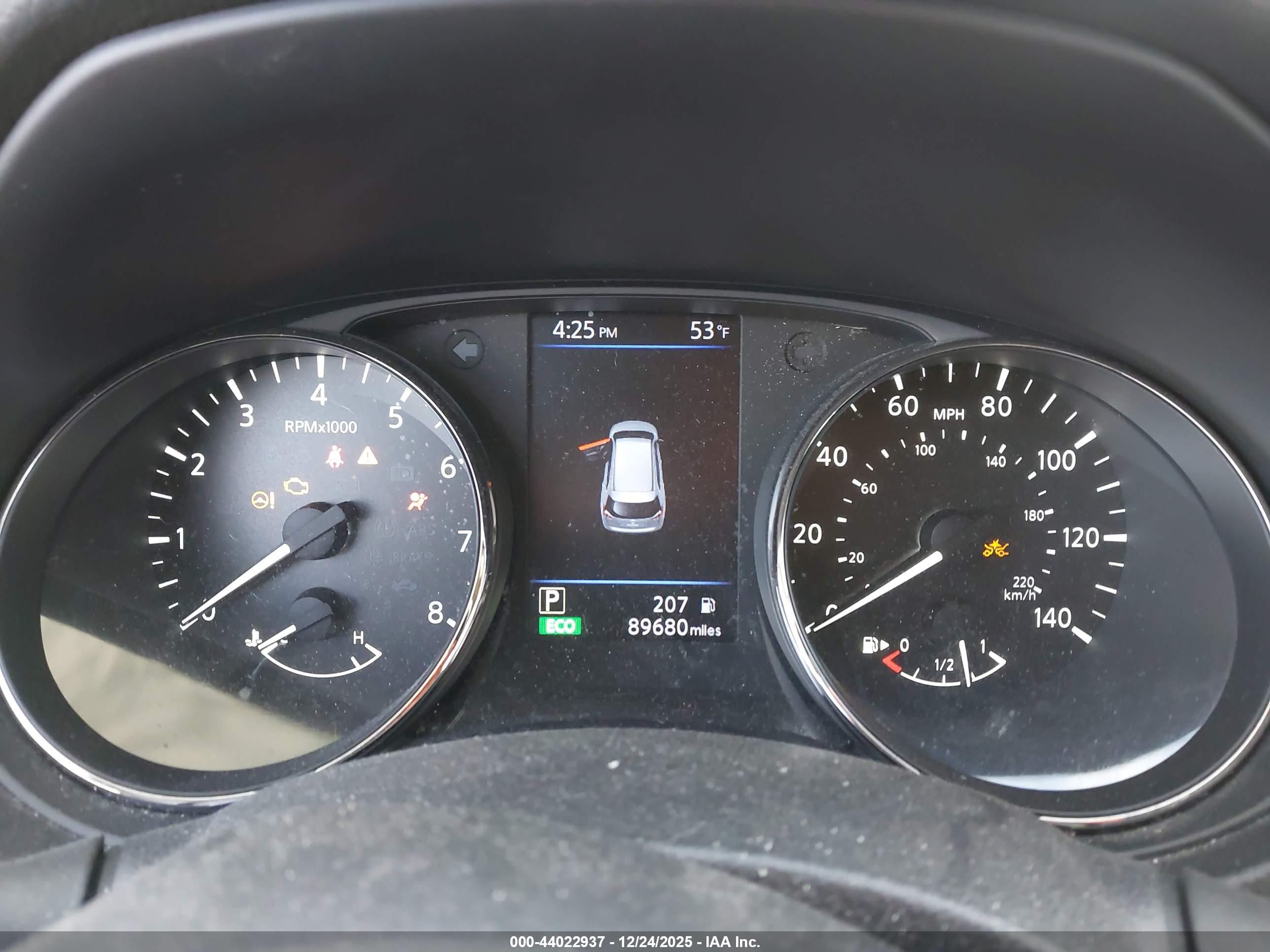 NISSAN ROGUE image 7