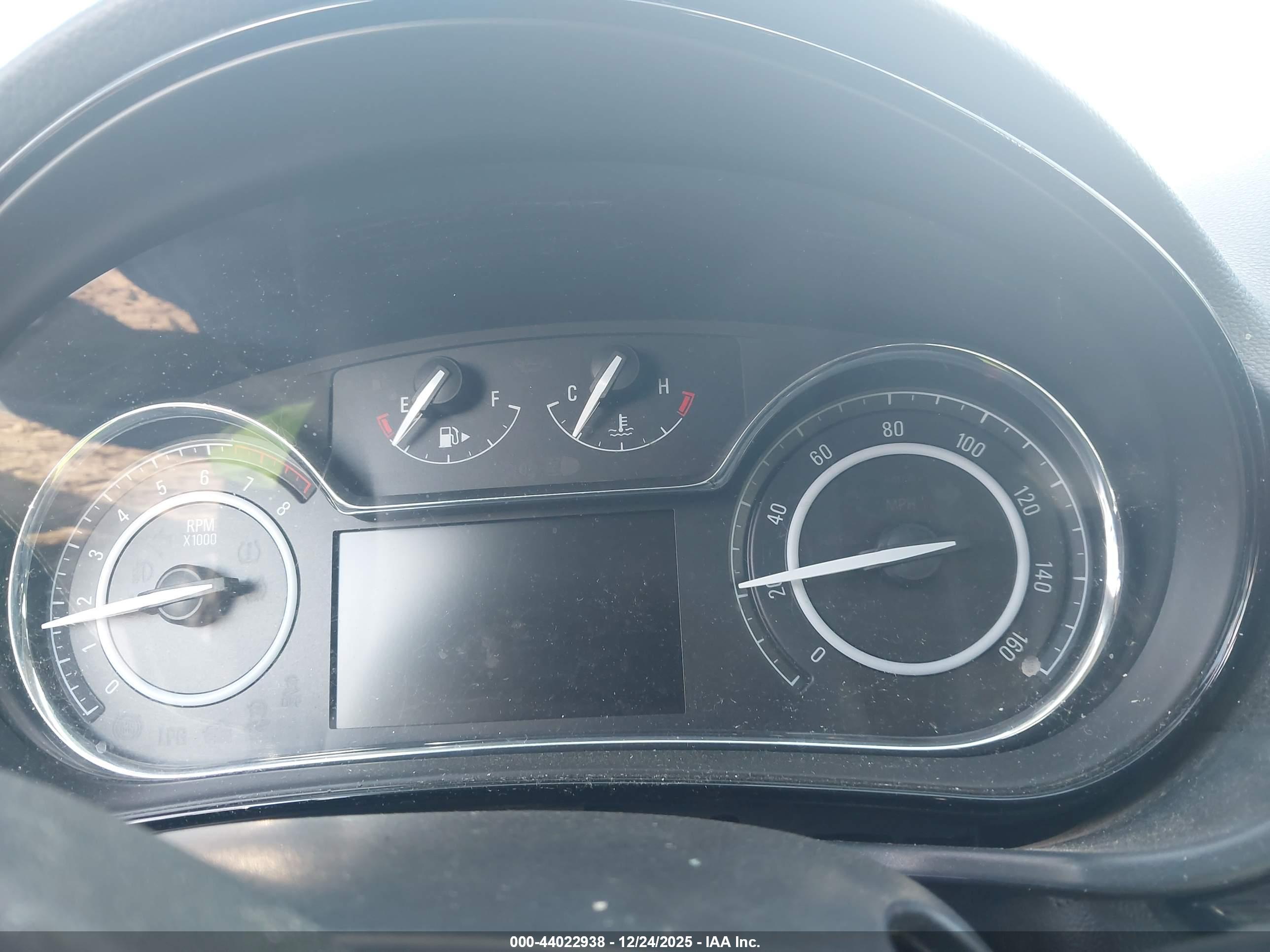 BUICK REGAL image 7