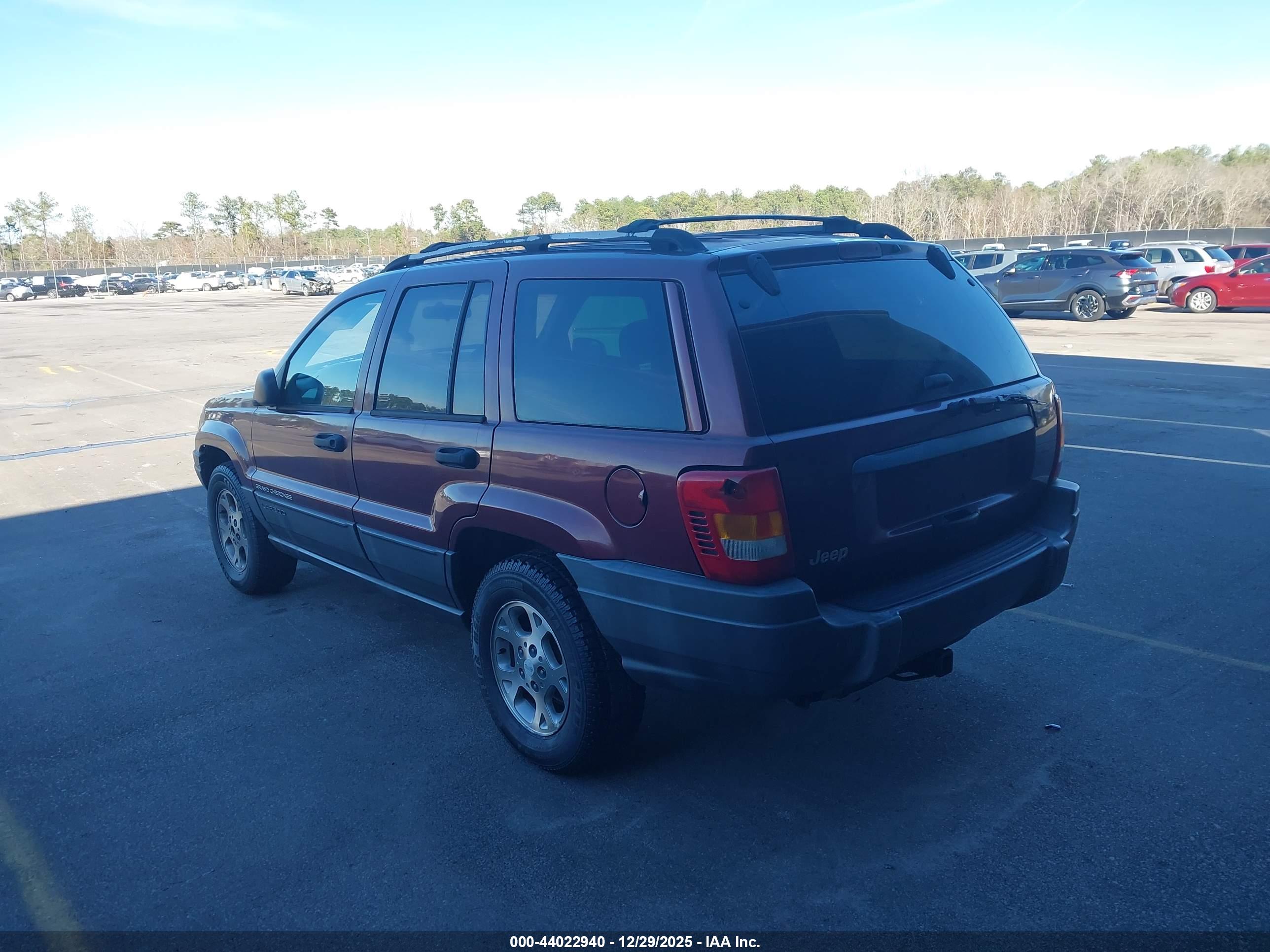 JEEP GRAND image 3
