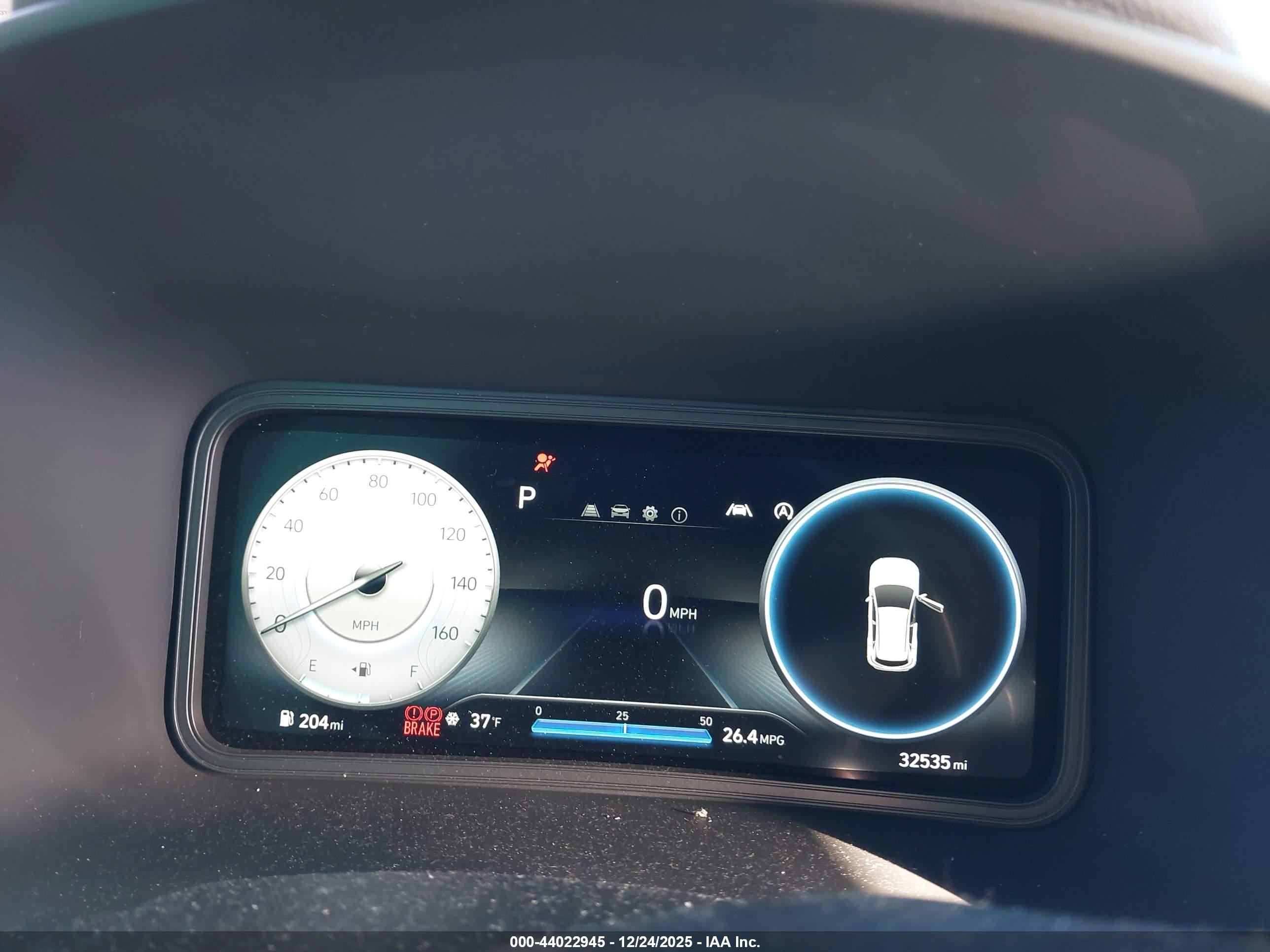HYUNDAI KONA image 7