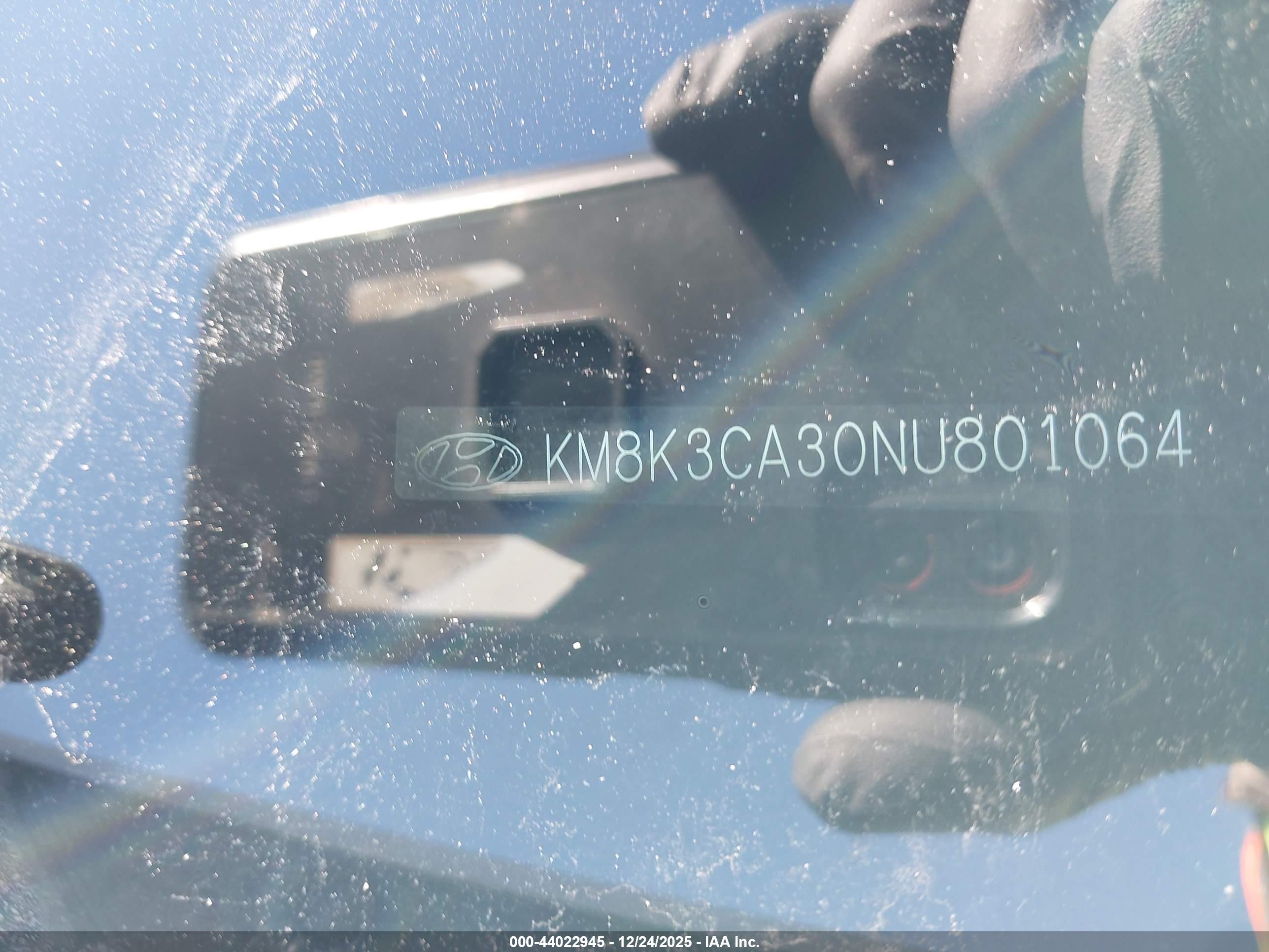 HYUNDAI KONA image 9