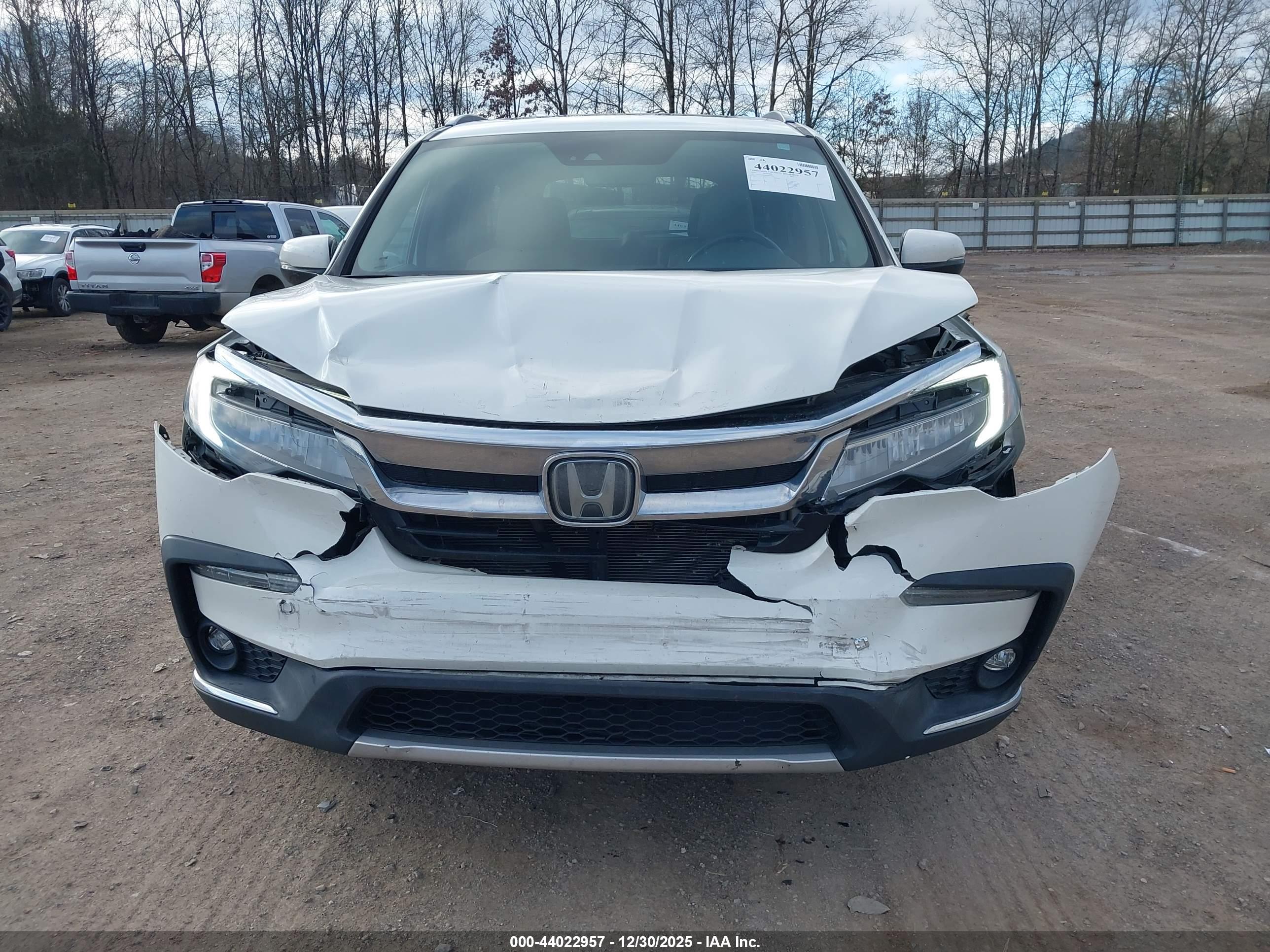 HONDA PILOT image 6