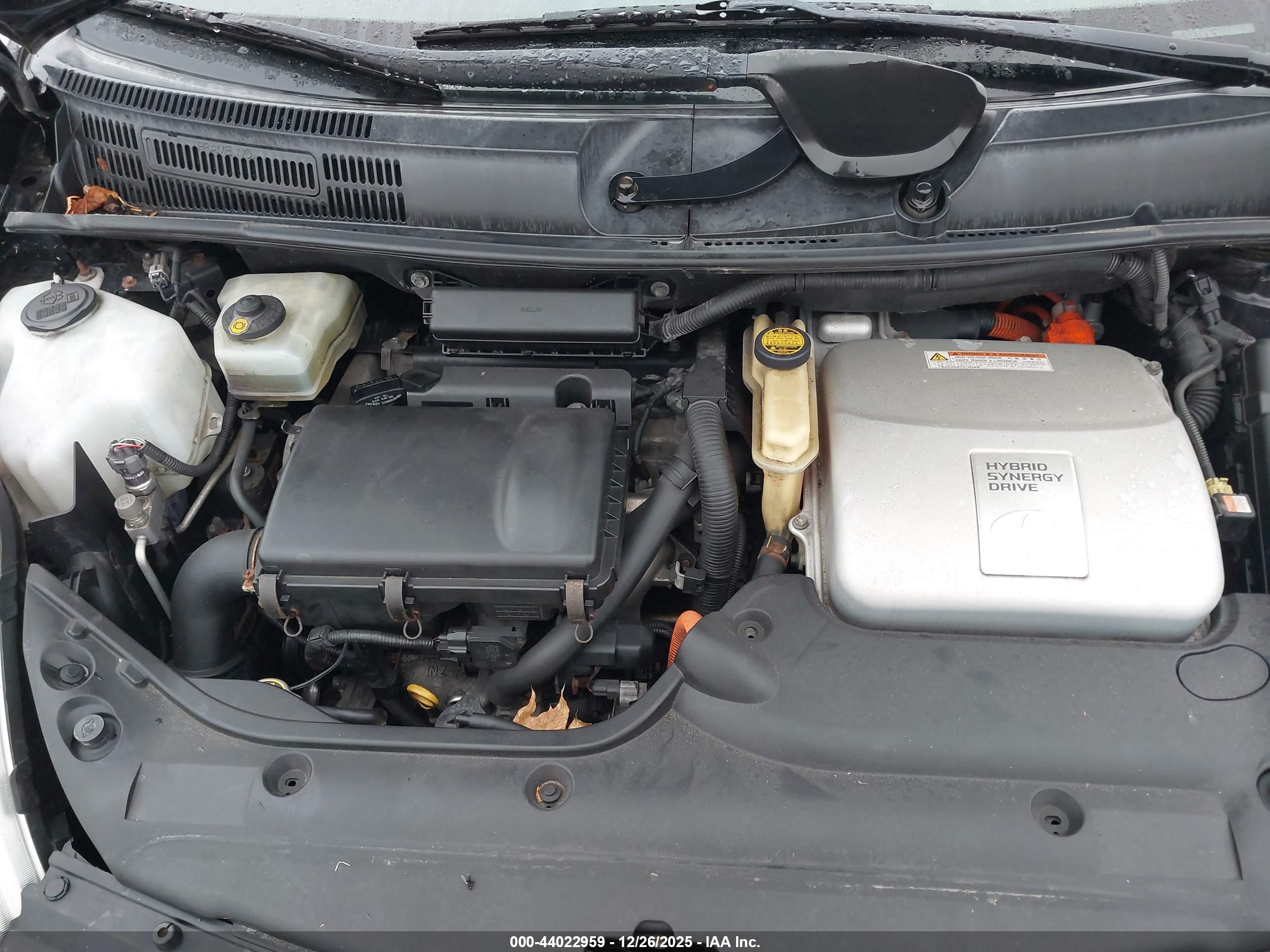 TOYOTA PRIUS image 10