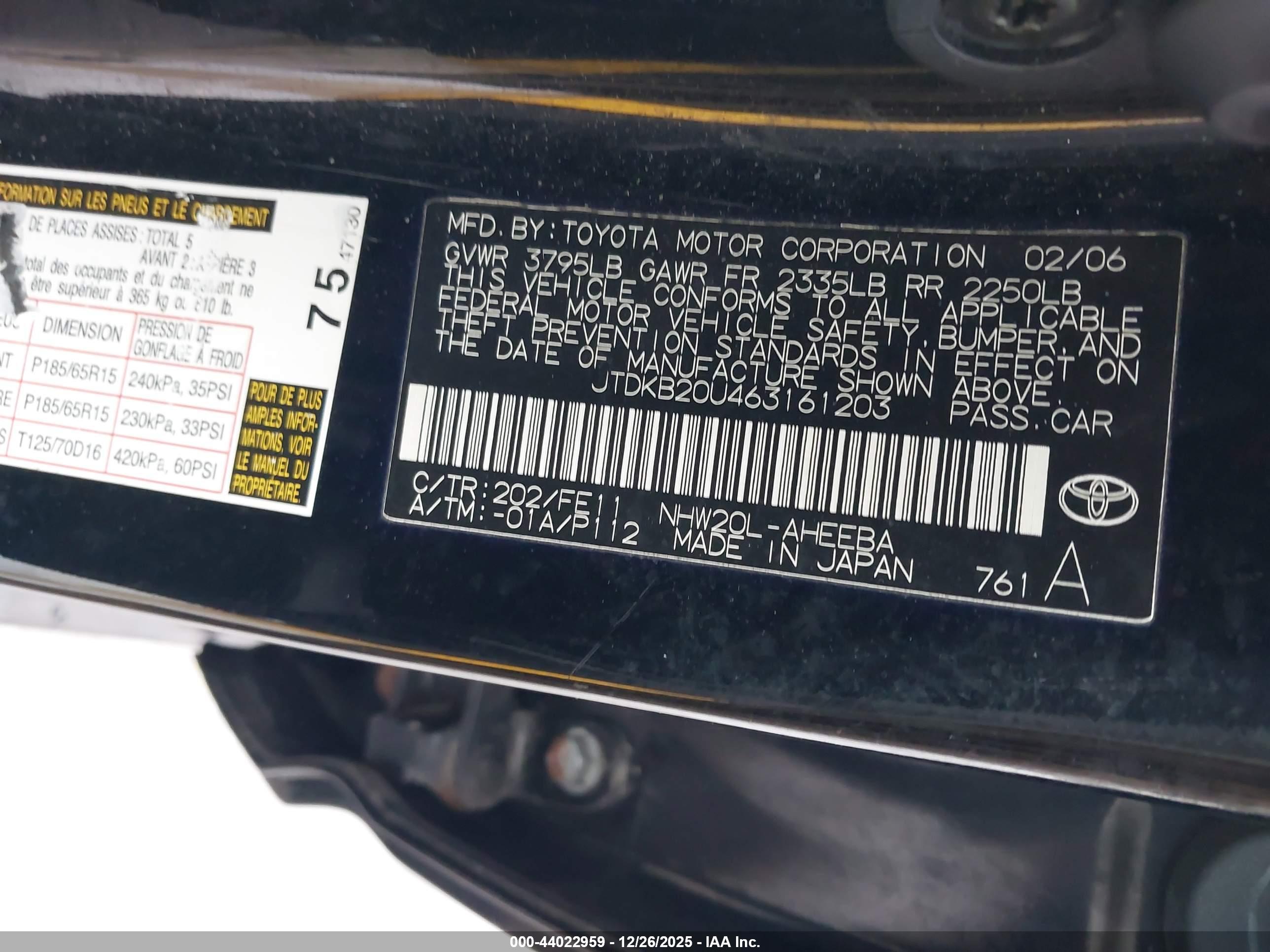 TOYOTA PRIUS image 9