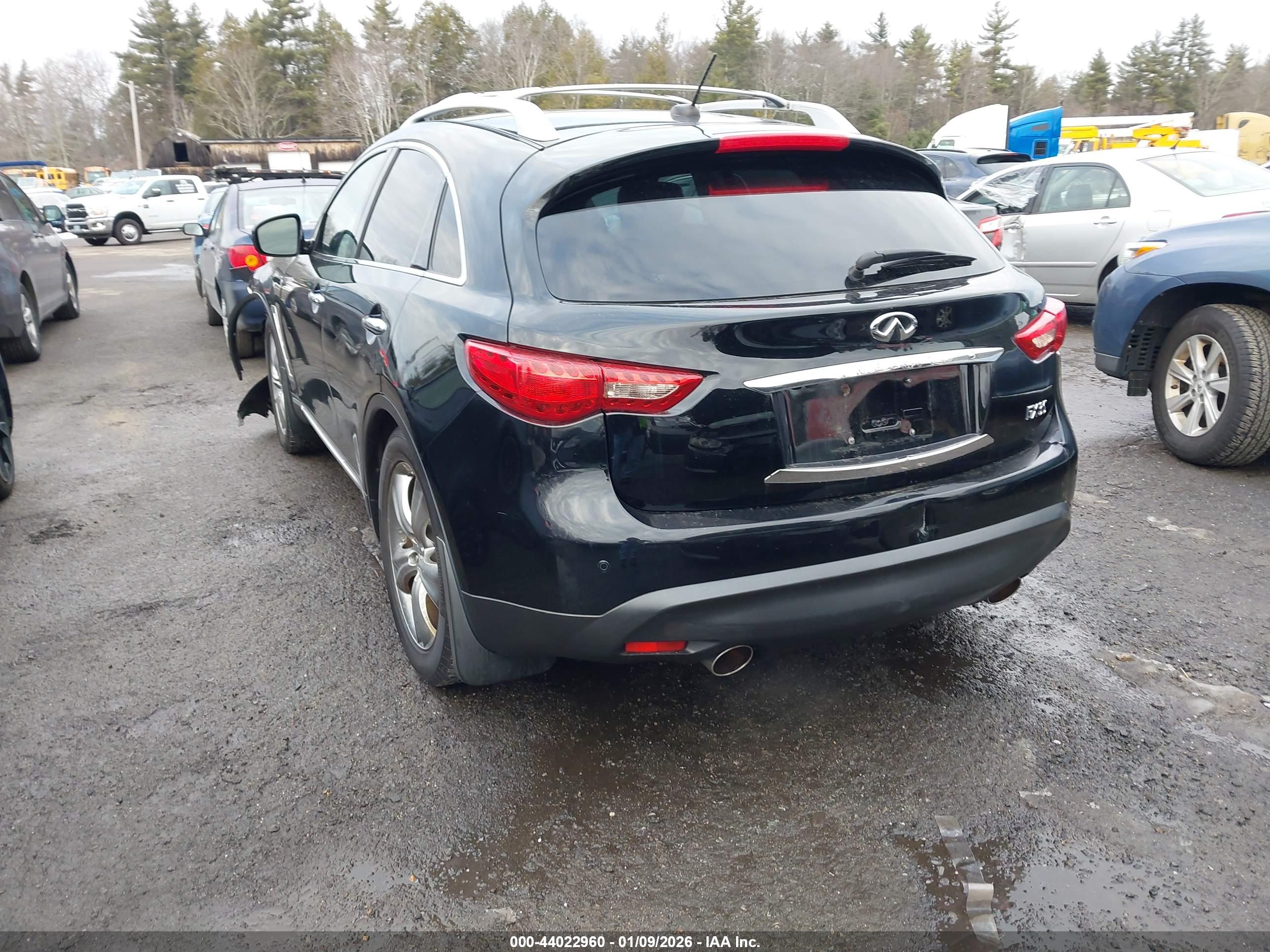 INFINITI FX35 image 3