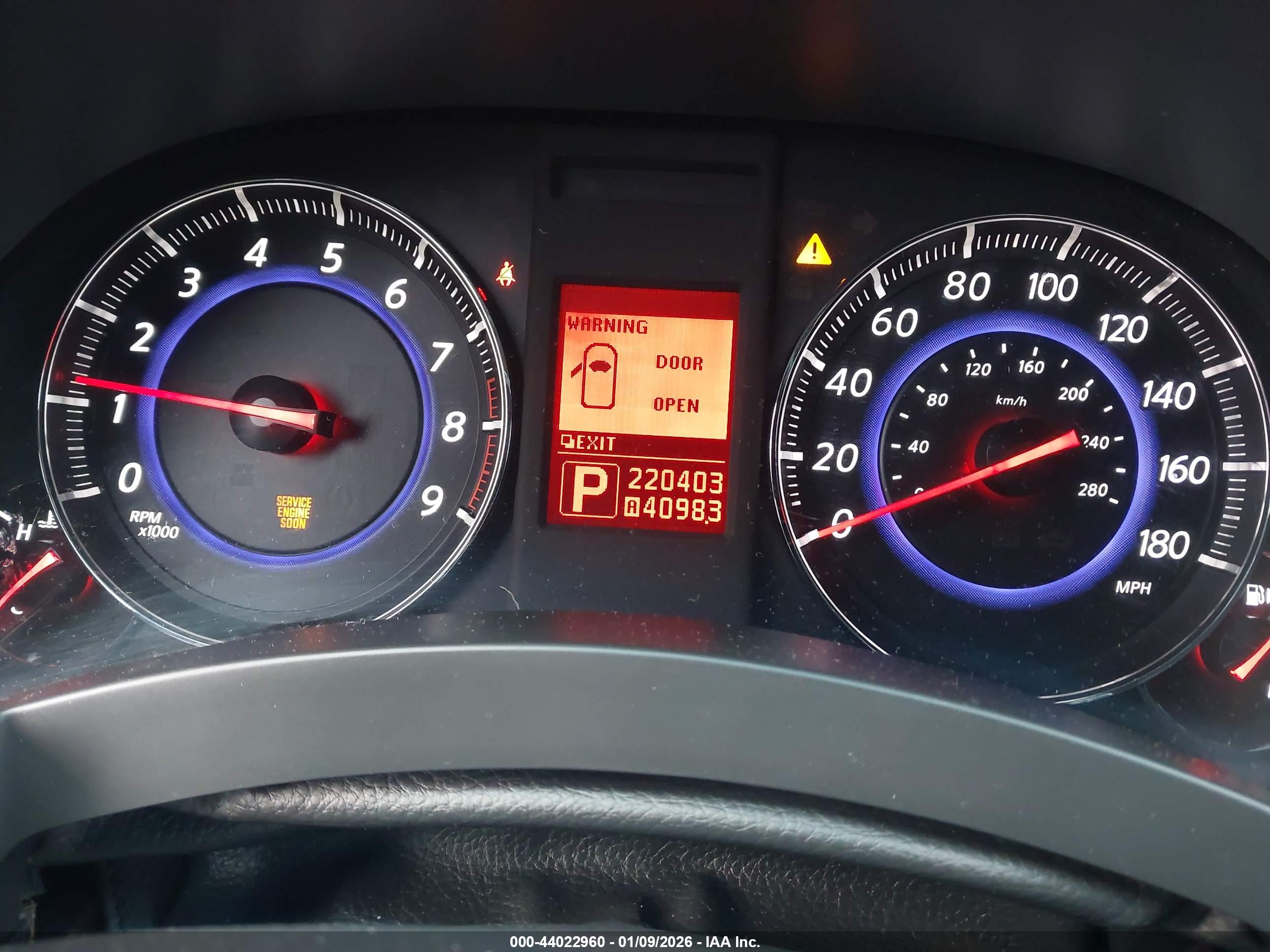 INFINITI FX35 image 7